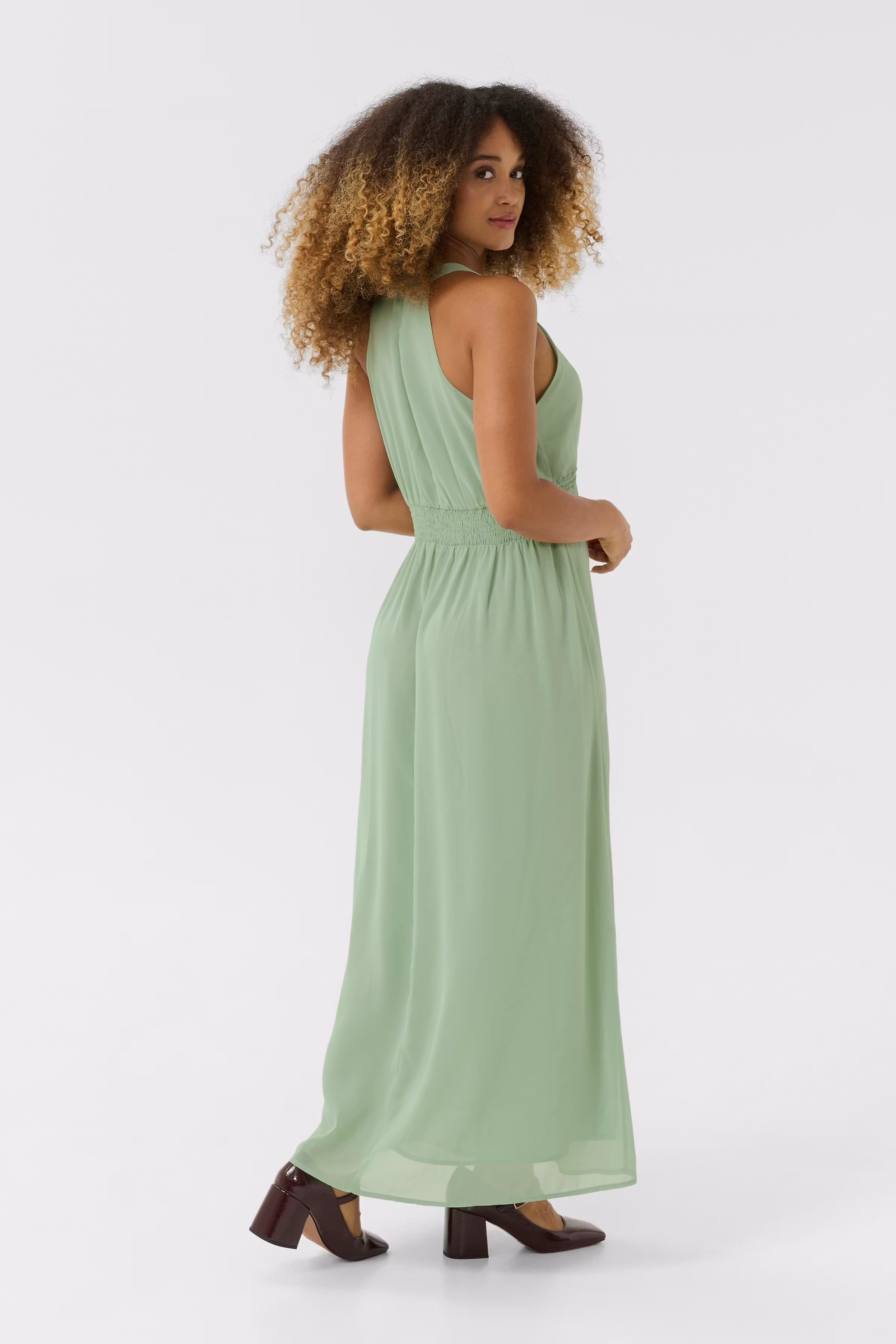 CRSantana Kleid LOOKBOOK BACK 10613945-165515