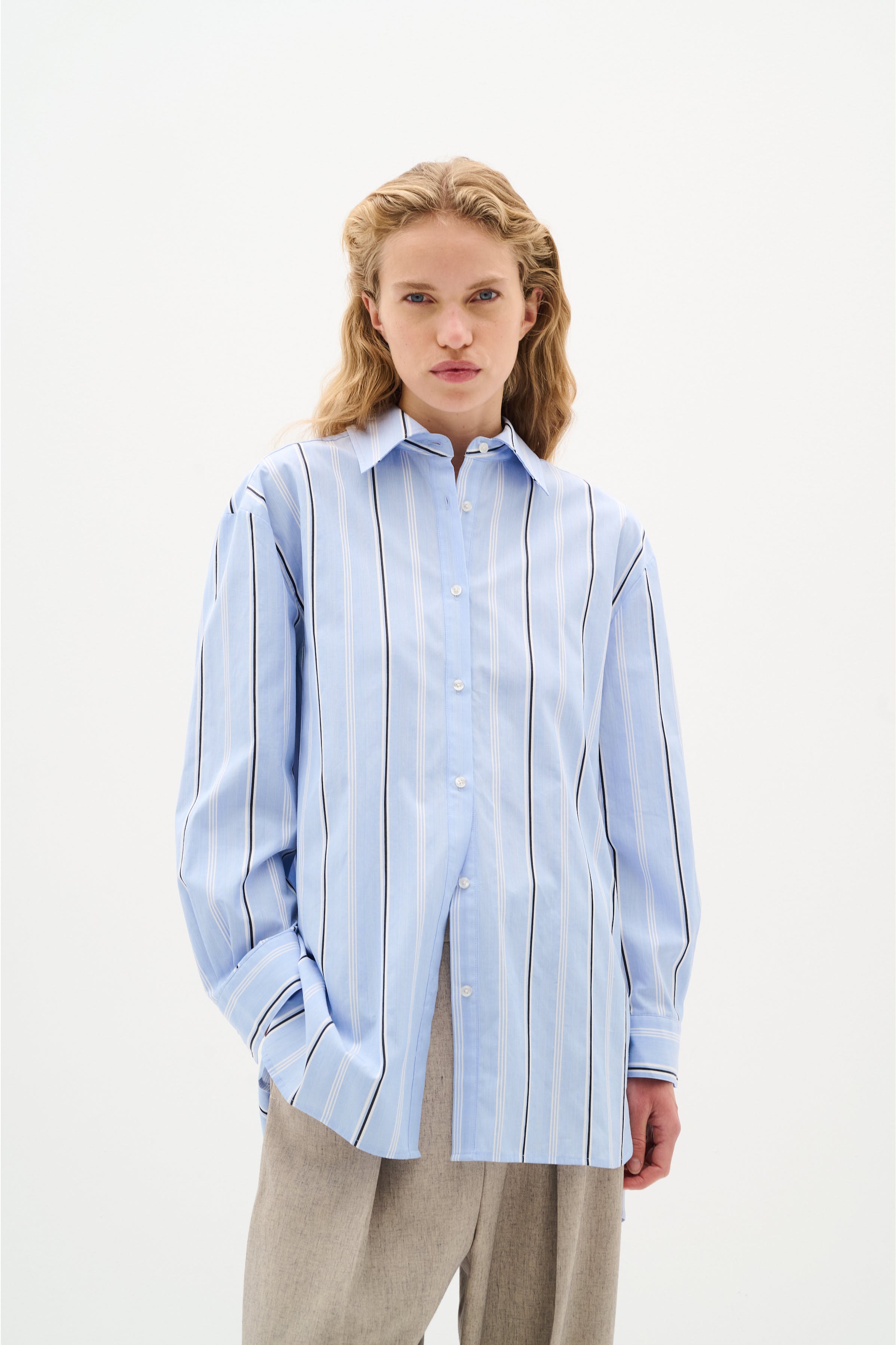 SonjahIW LOOKBOOK FRONT 30110276-154031