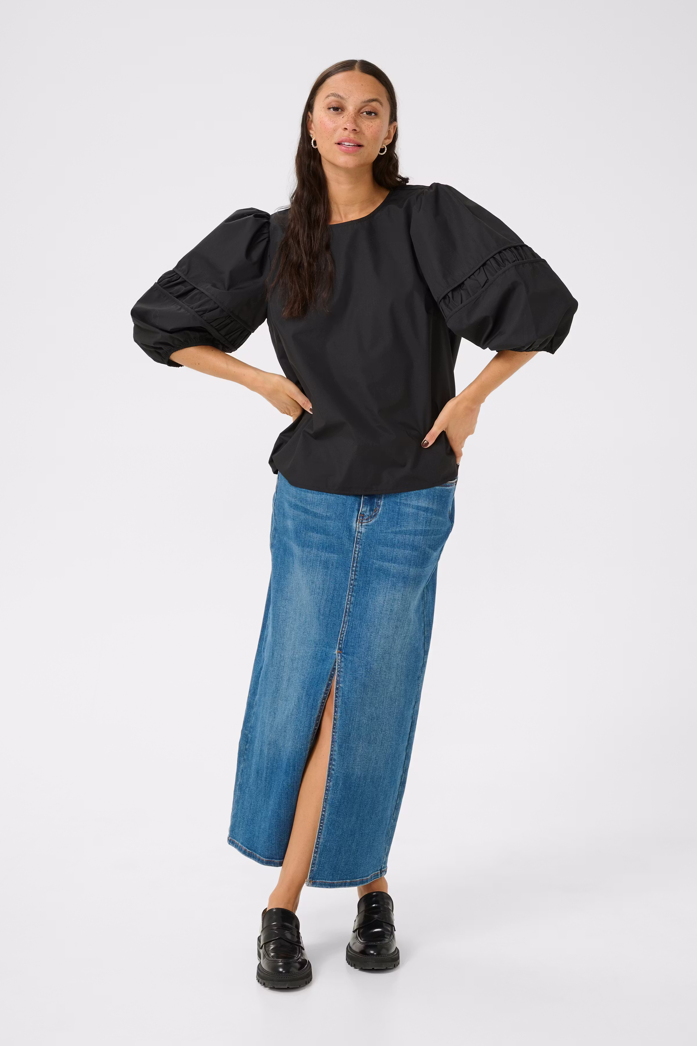 KAemma Bluse LOOKBOOK FRONT 10509425-100121