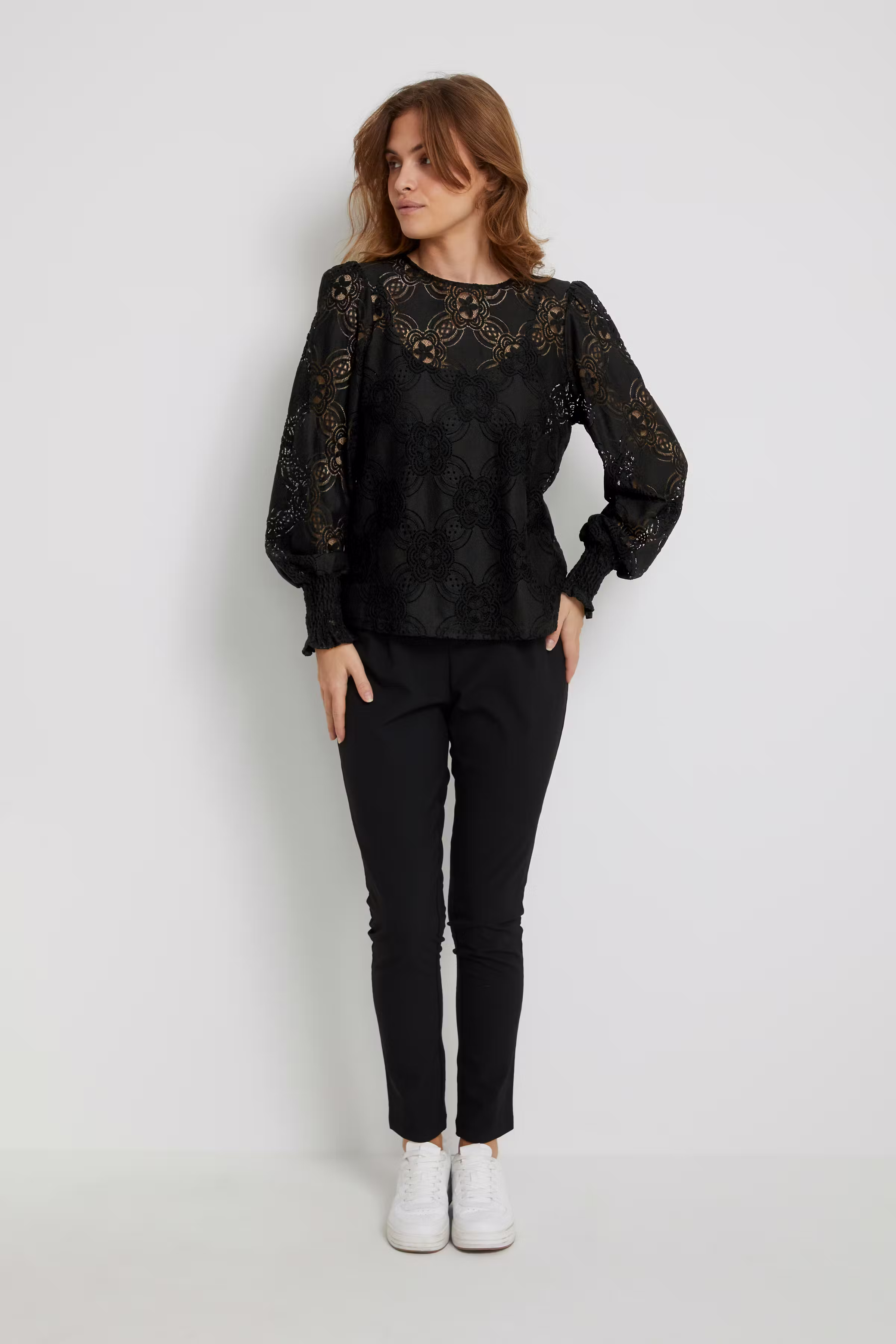 KAraula Bluse LOOKBOOK FRONT 10506348-100121