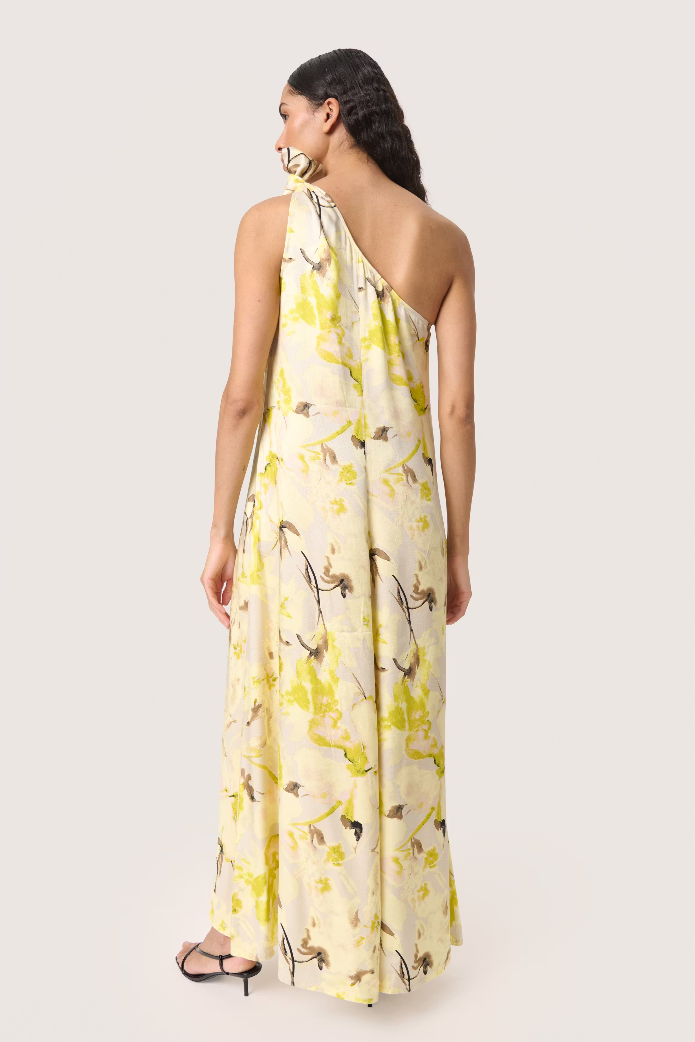 SLBecca Dress LOOKBOOK BACK 30408382-303909