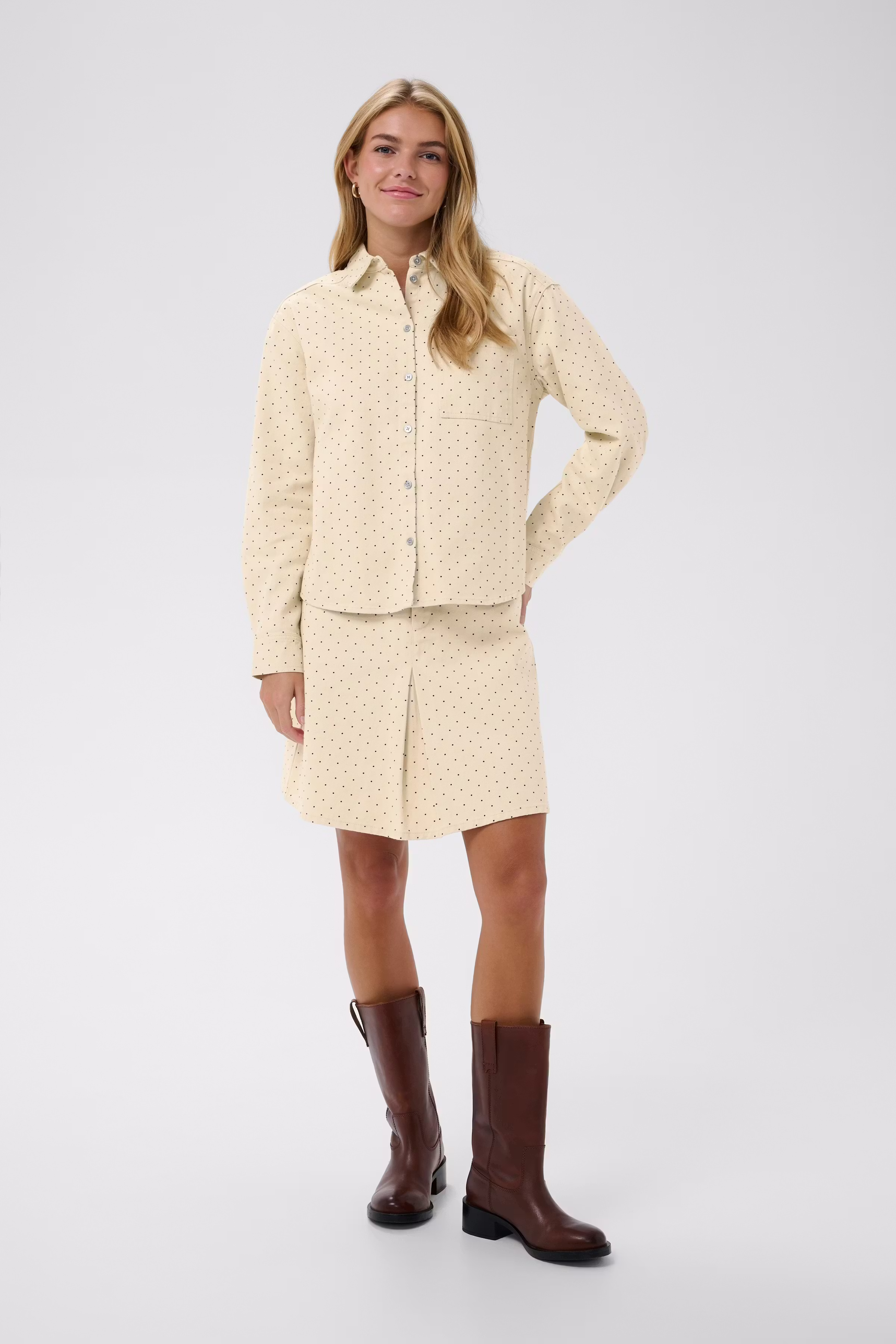 PatriciaSZ Skjorta LOOKBOOK FRONT 30514549-304687