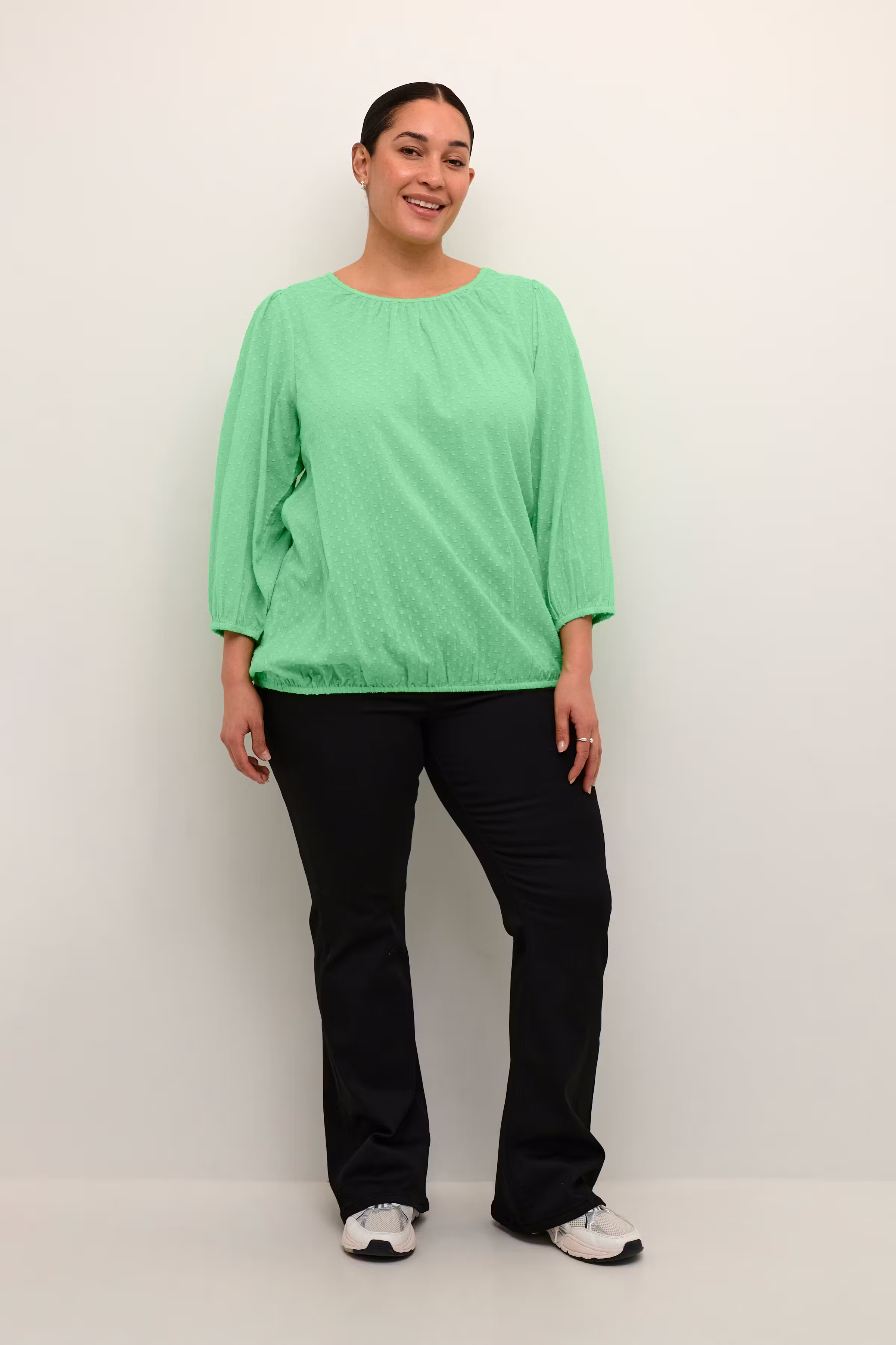 KCmahlena Blouse LOOKBOOK FRONT 10582886-146340