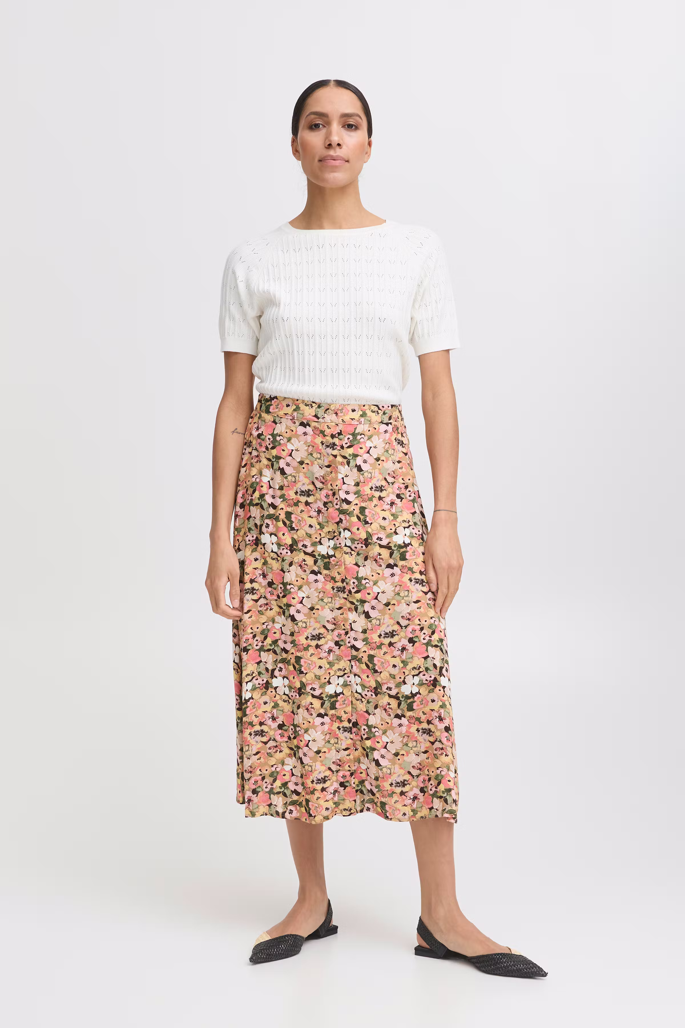 BYMMJOELLA Kjol LOOKBOOK FRONT 20816524-204525