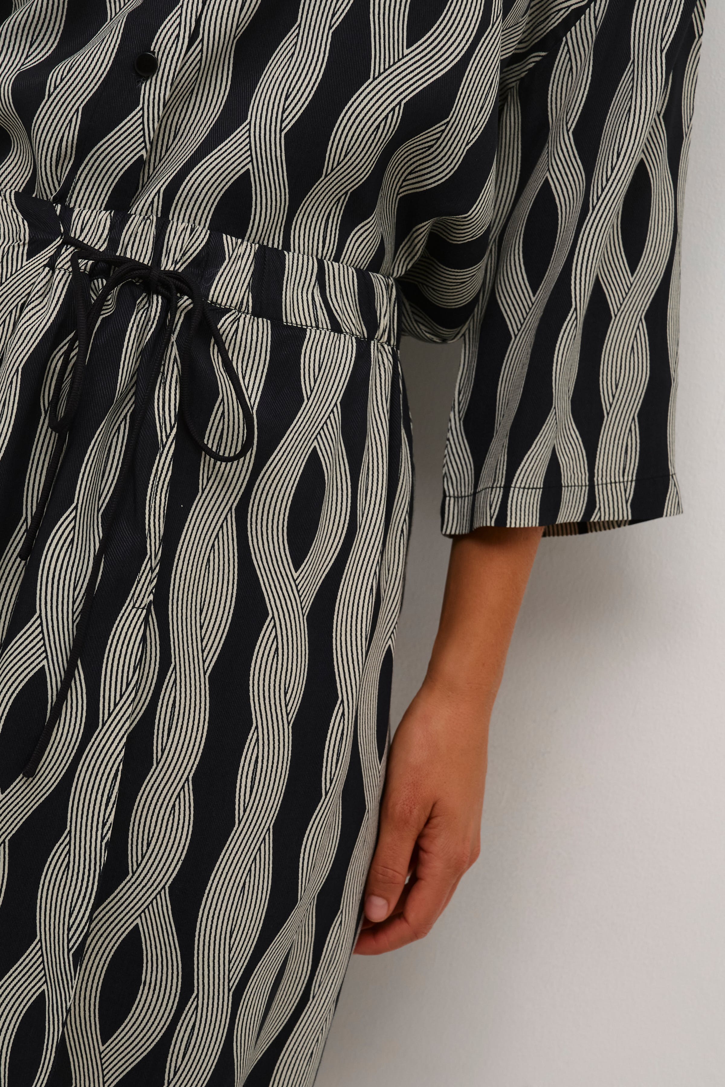 KAcarlbie Jupe LOOKBOOK DETAIL 10508350-105443