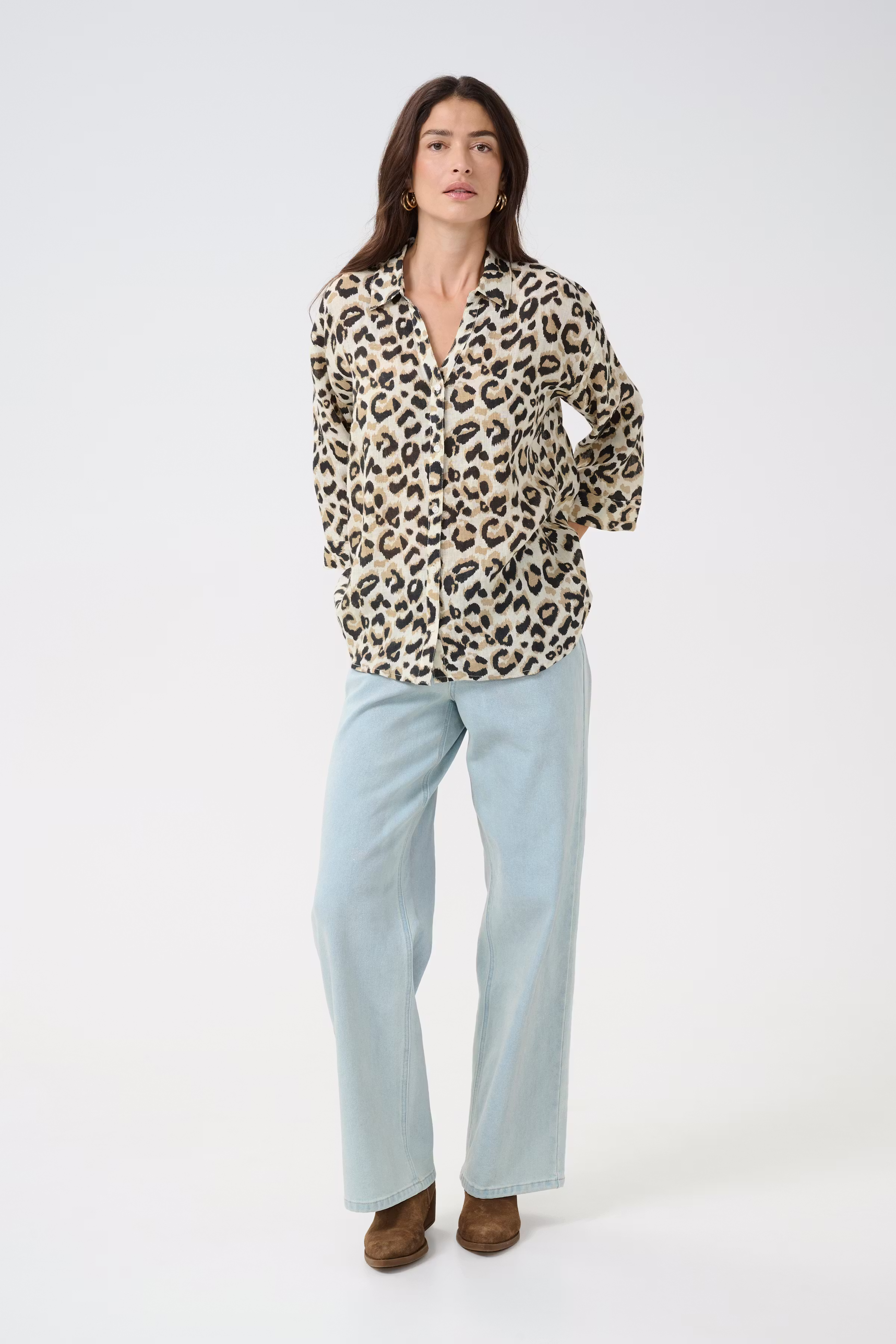 CRBellis Linne Skjorta LOOKBOOK FRONT 10612267-107352