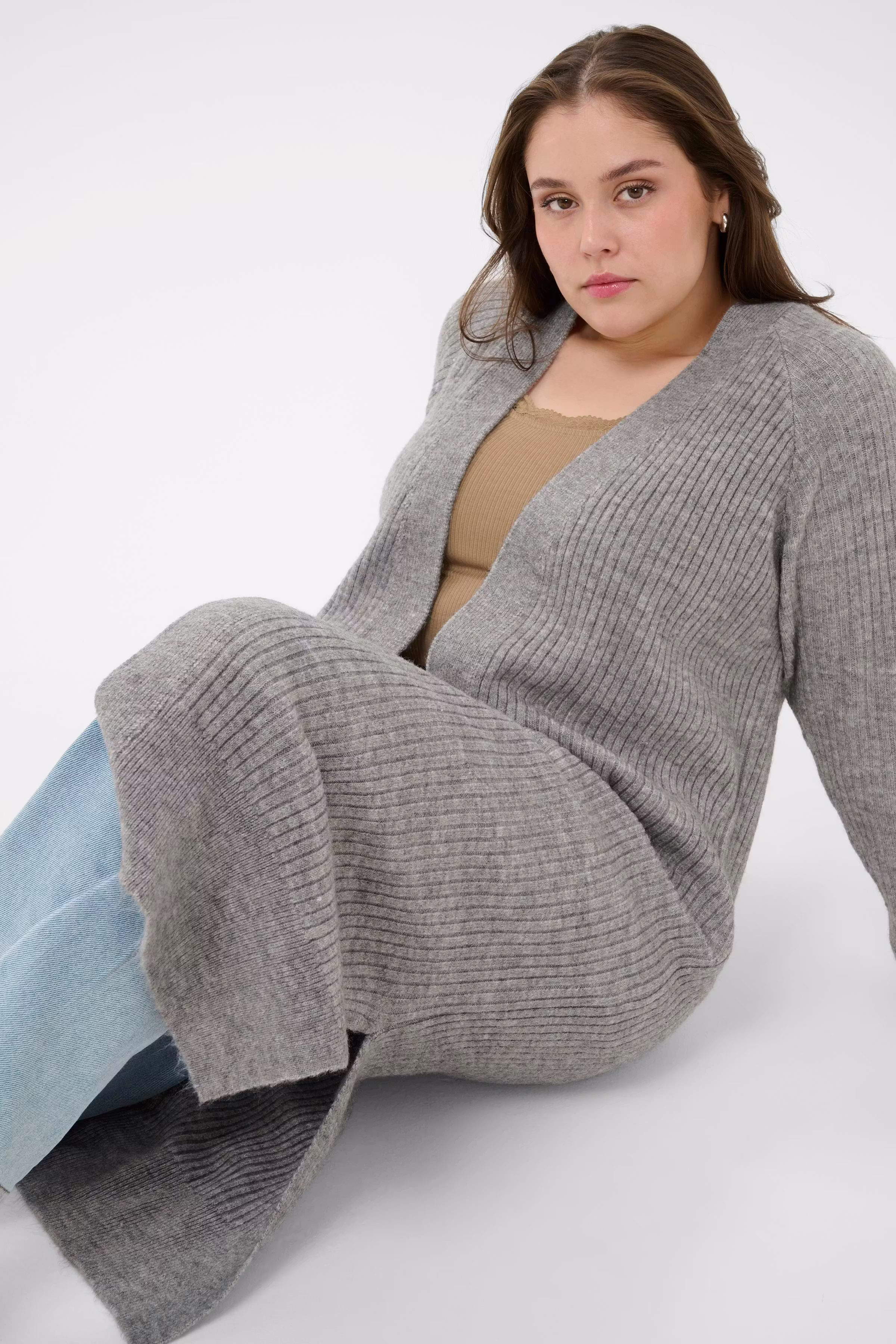 KCrinye Cardigan LOOKBOOK DETAIL 10582569-100123