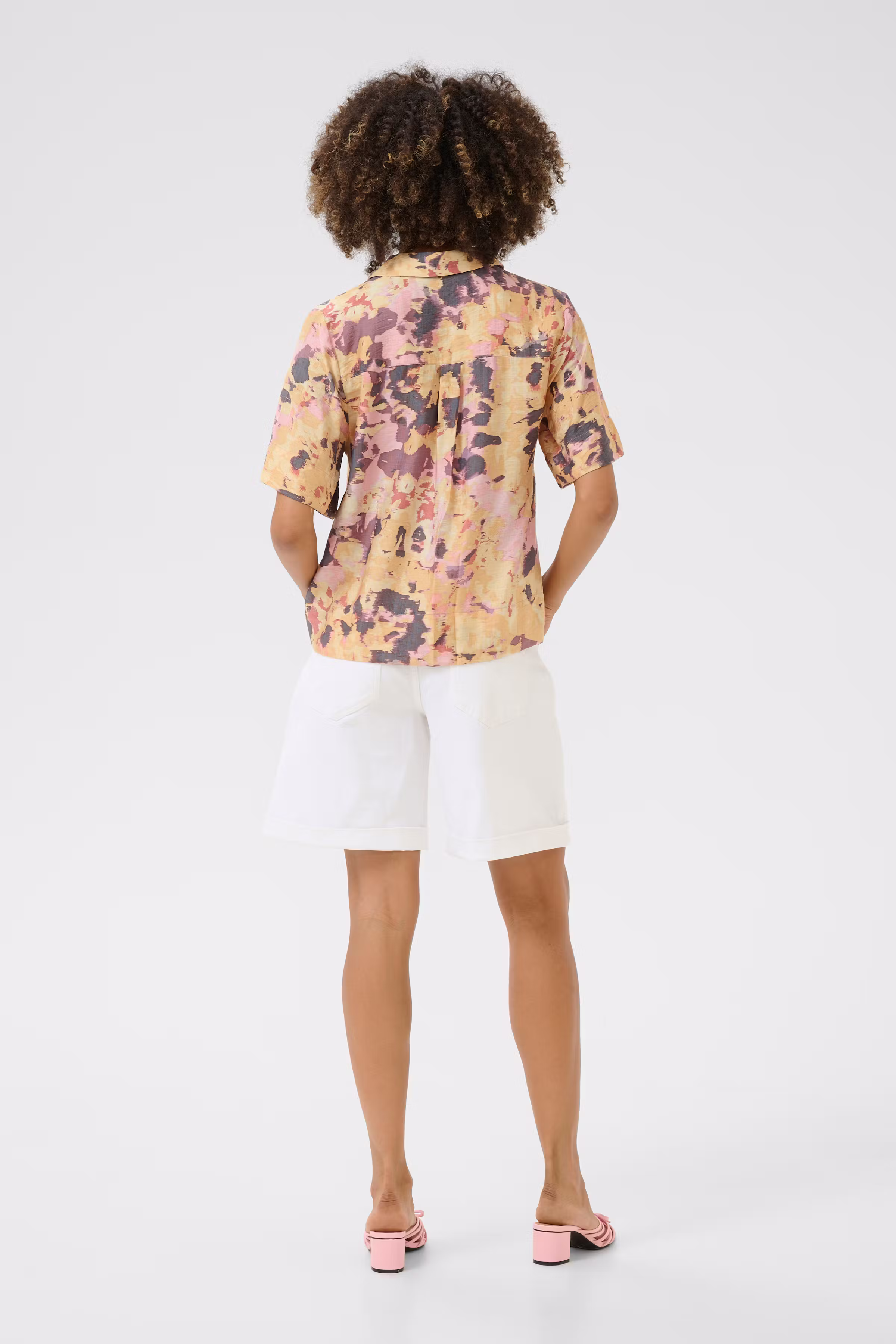 CUgreece Blouse LOOKBOOK BACK 50111780-107542