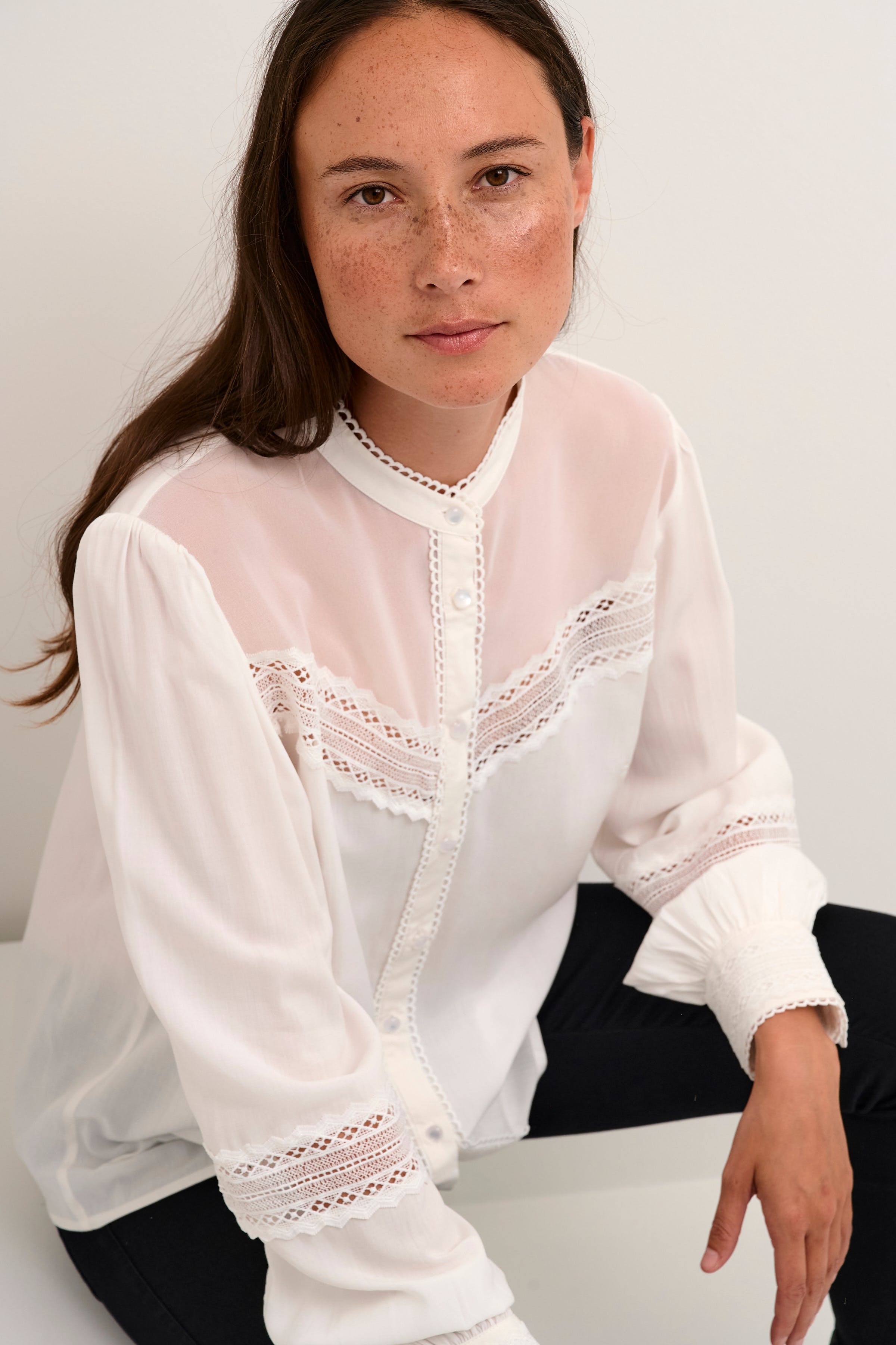 KAmille Bluse LOOKBOOK DETAIL 10508493-110602