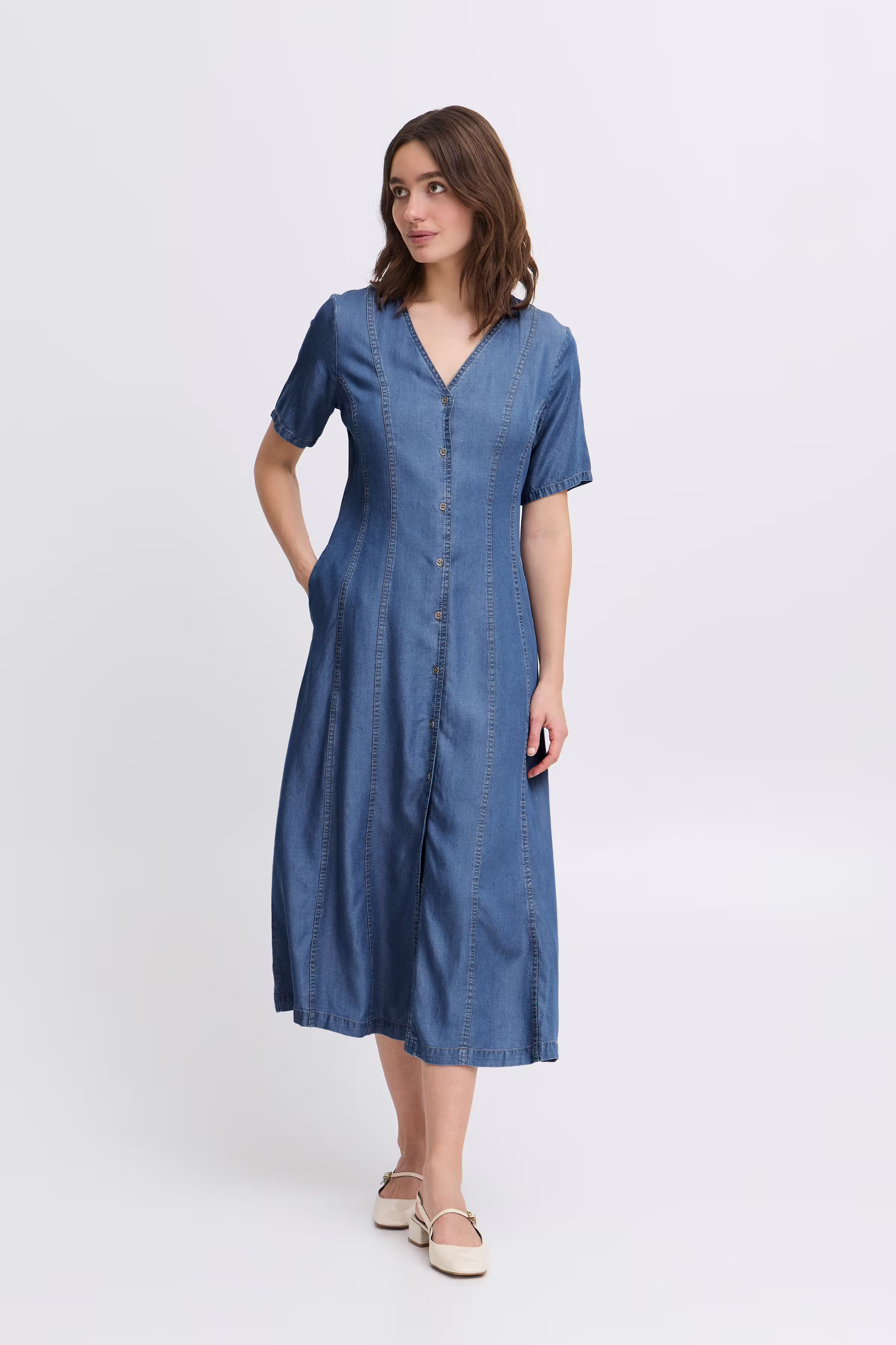 BYKOSMO Kjole LOOKBOOK FRONT 20816479-200461