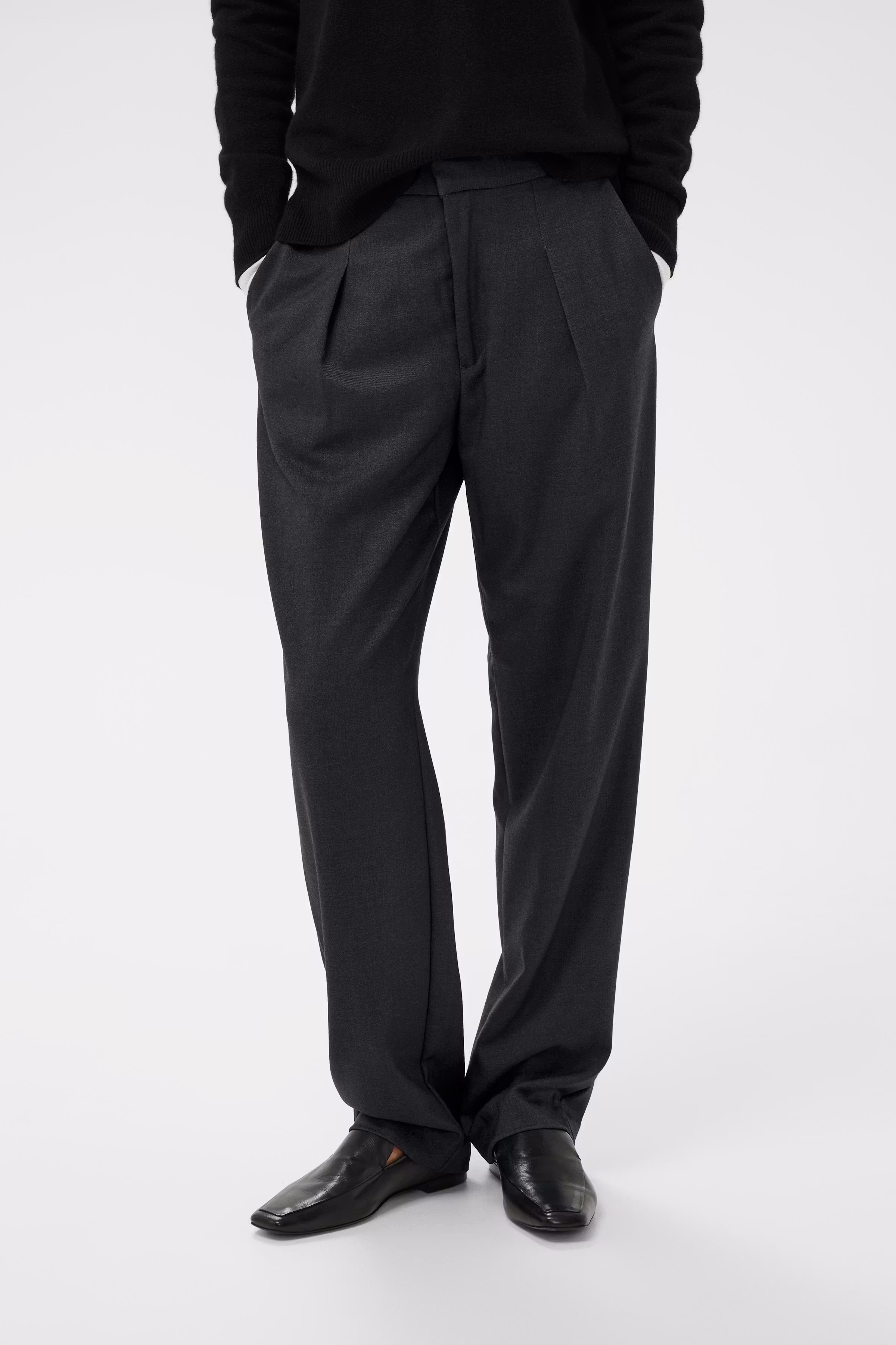 YuktaIW Broek LOOKBOOK FRONT 30111161-301744