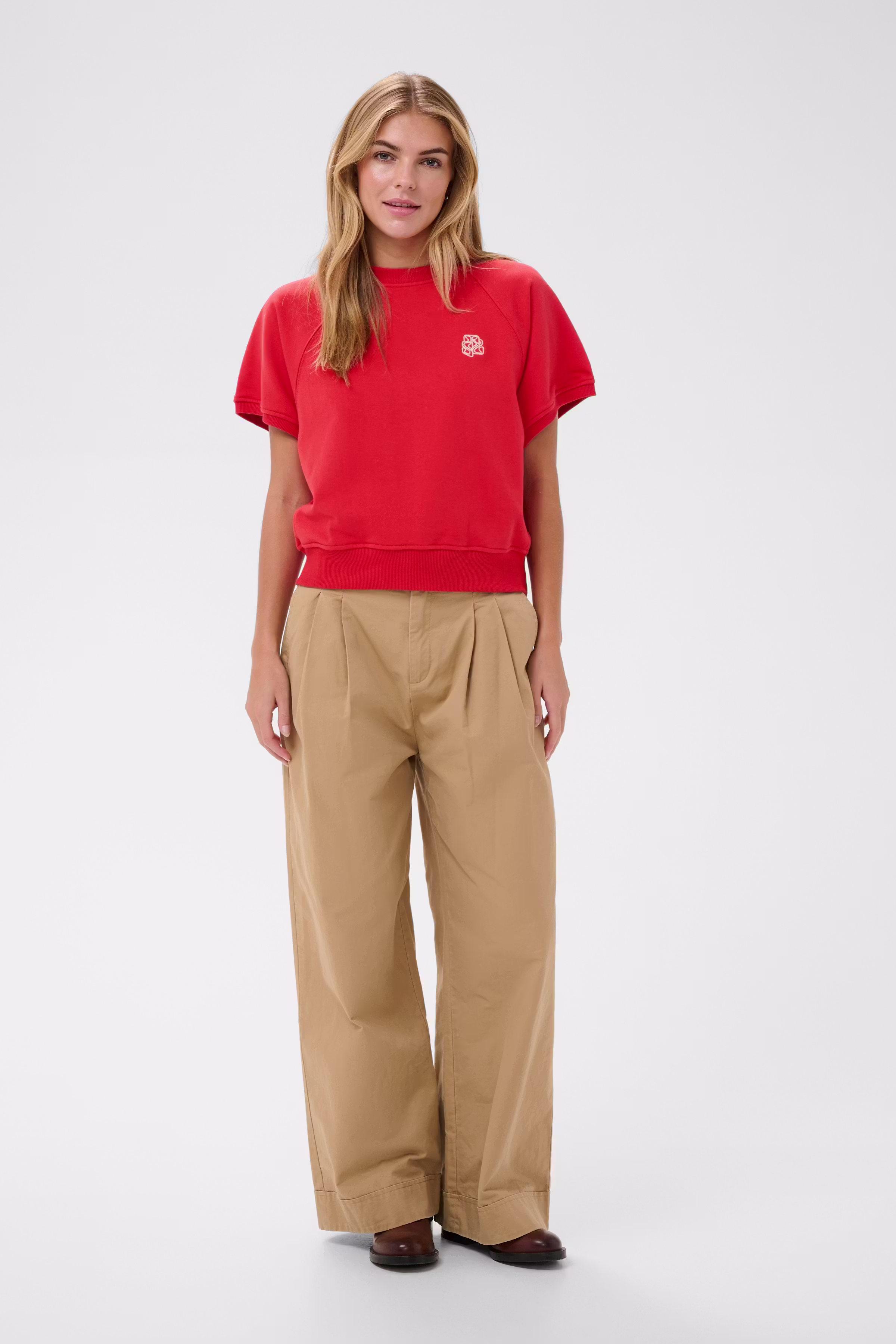 PauletteSZ Sweatshirt LOOKBOOK FRONT 30514890-181549