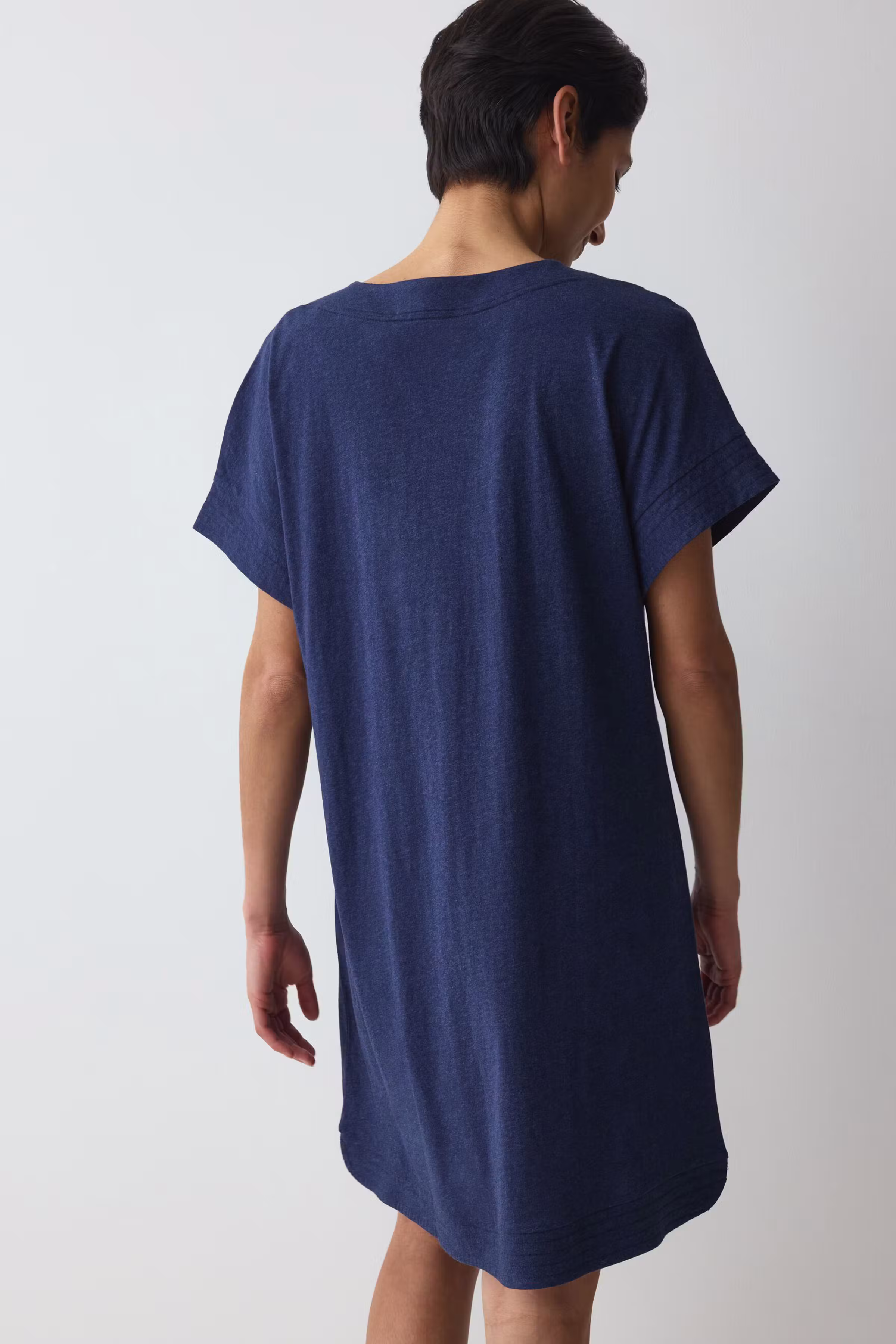 Nightdresses LOOKBOOK BACK 40500333-TM008