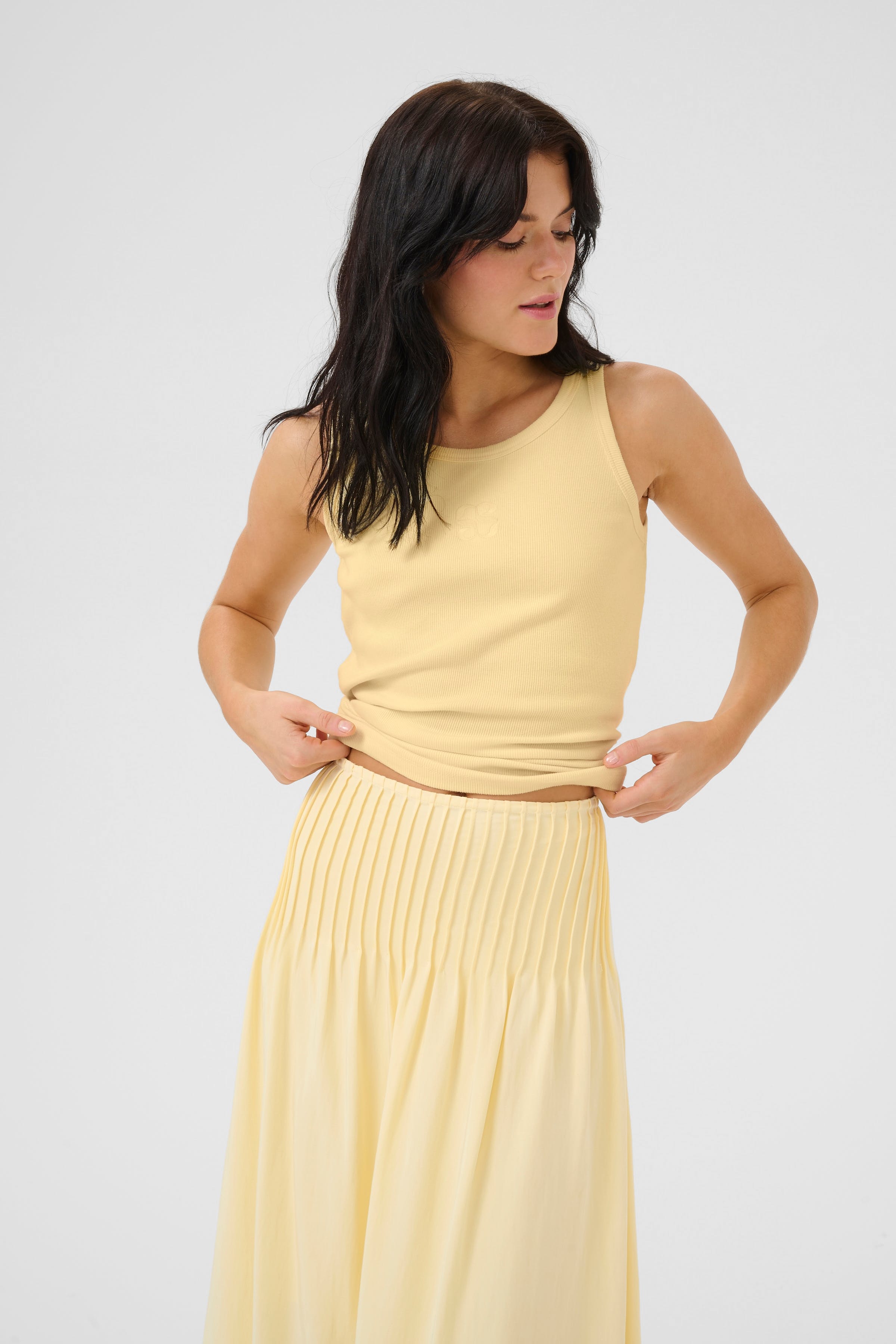 08 THE MANDY TOP LOOKBOOK FRONT 10704858-120715