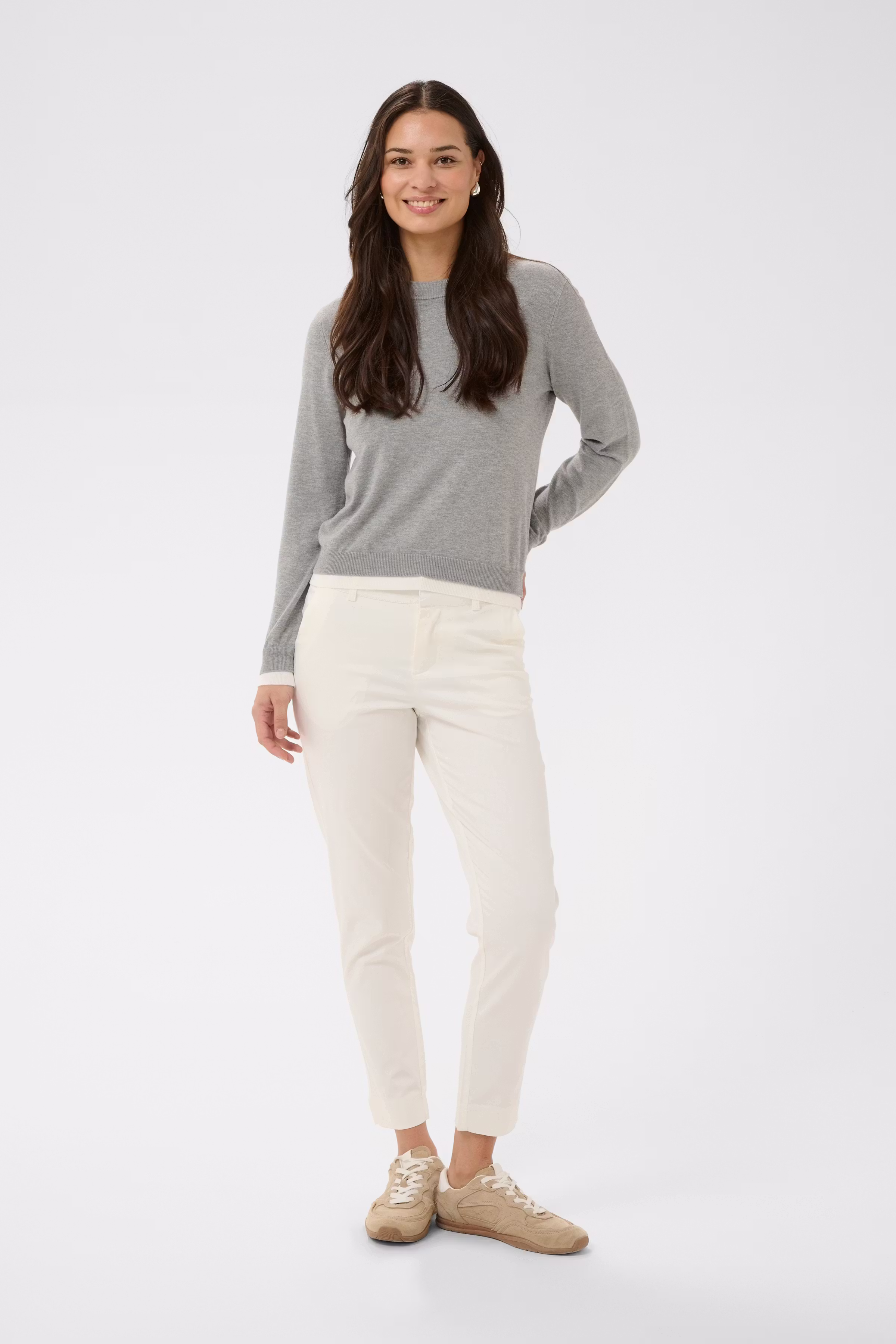 KAlea Bukser LOOKBOOK FRONT 10505191-110602