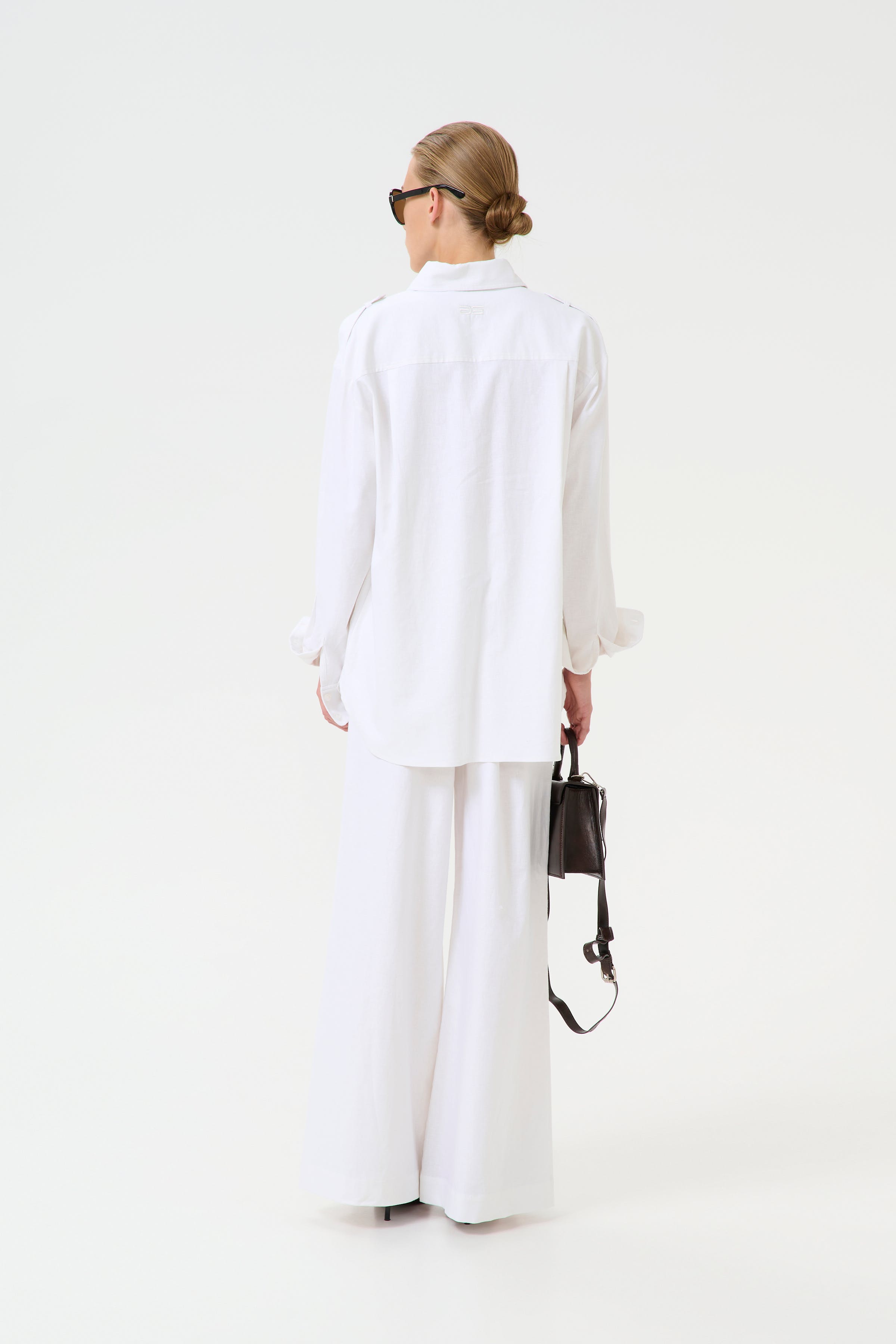 GZizza Trousers LOOKBOOK BACK 10910517-110601