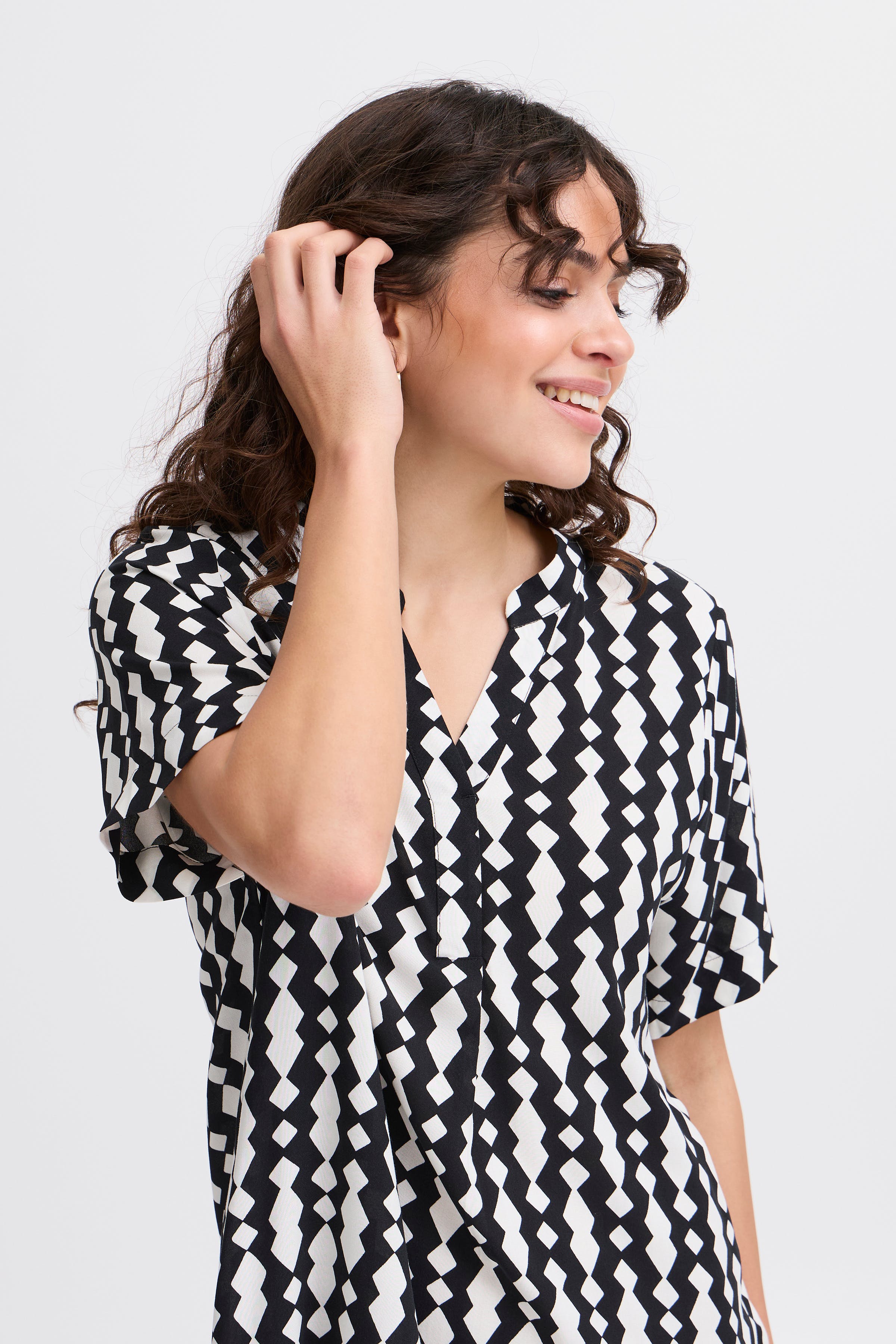 FRHEAT Tunika LOOKBOOK DETAIL 20615608-204764