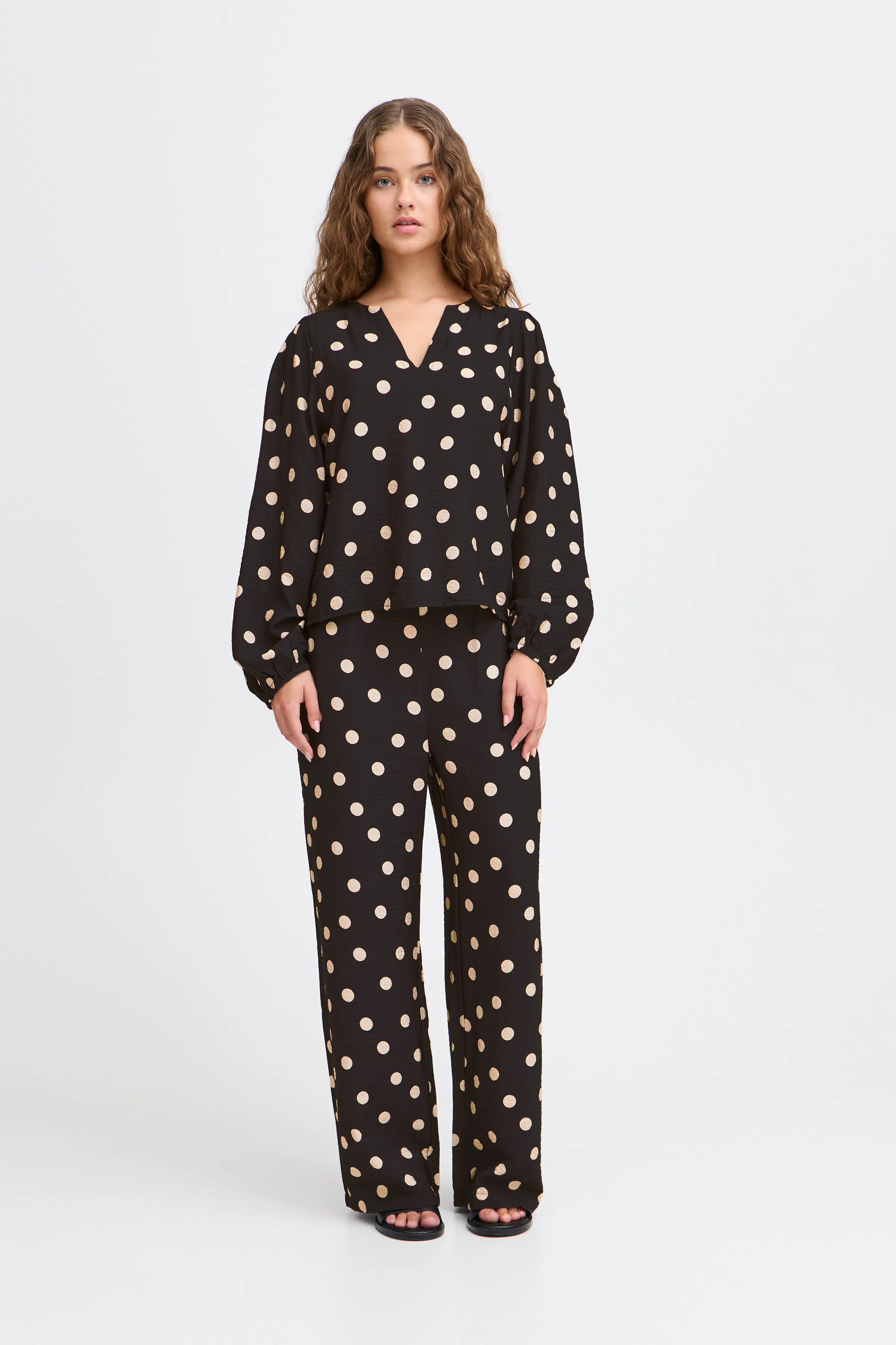 IXFRINIDA Blouse LOOKBOOK FRONT 20123565-194008