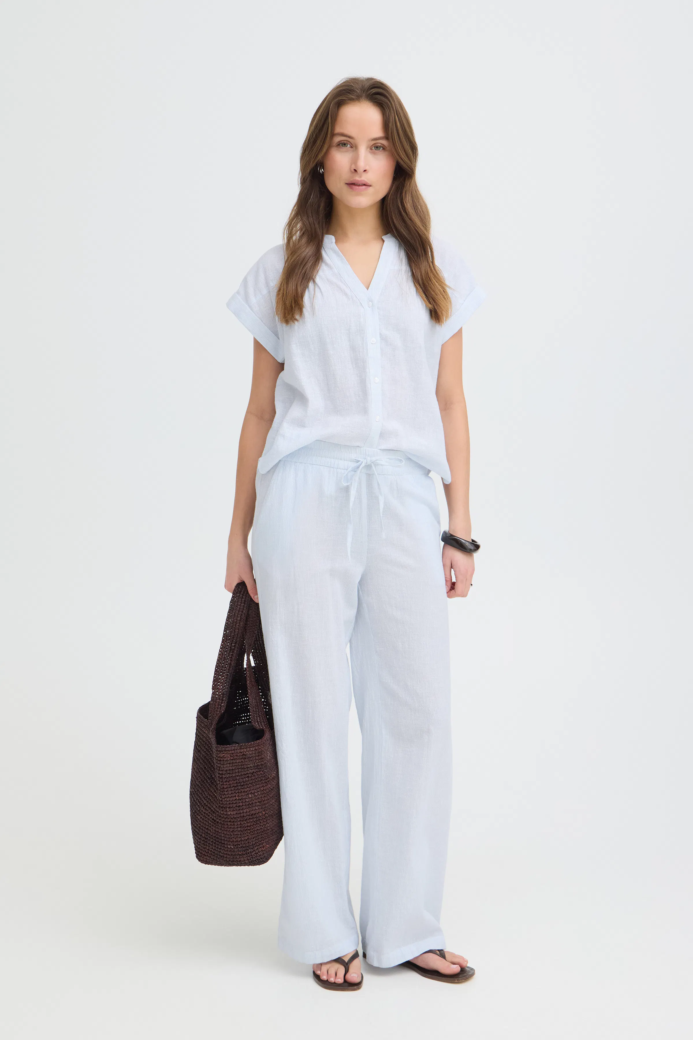BYIZOLA Skjorte LOOKBOOK FRONT 20818977-900008325