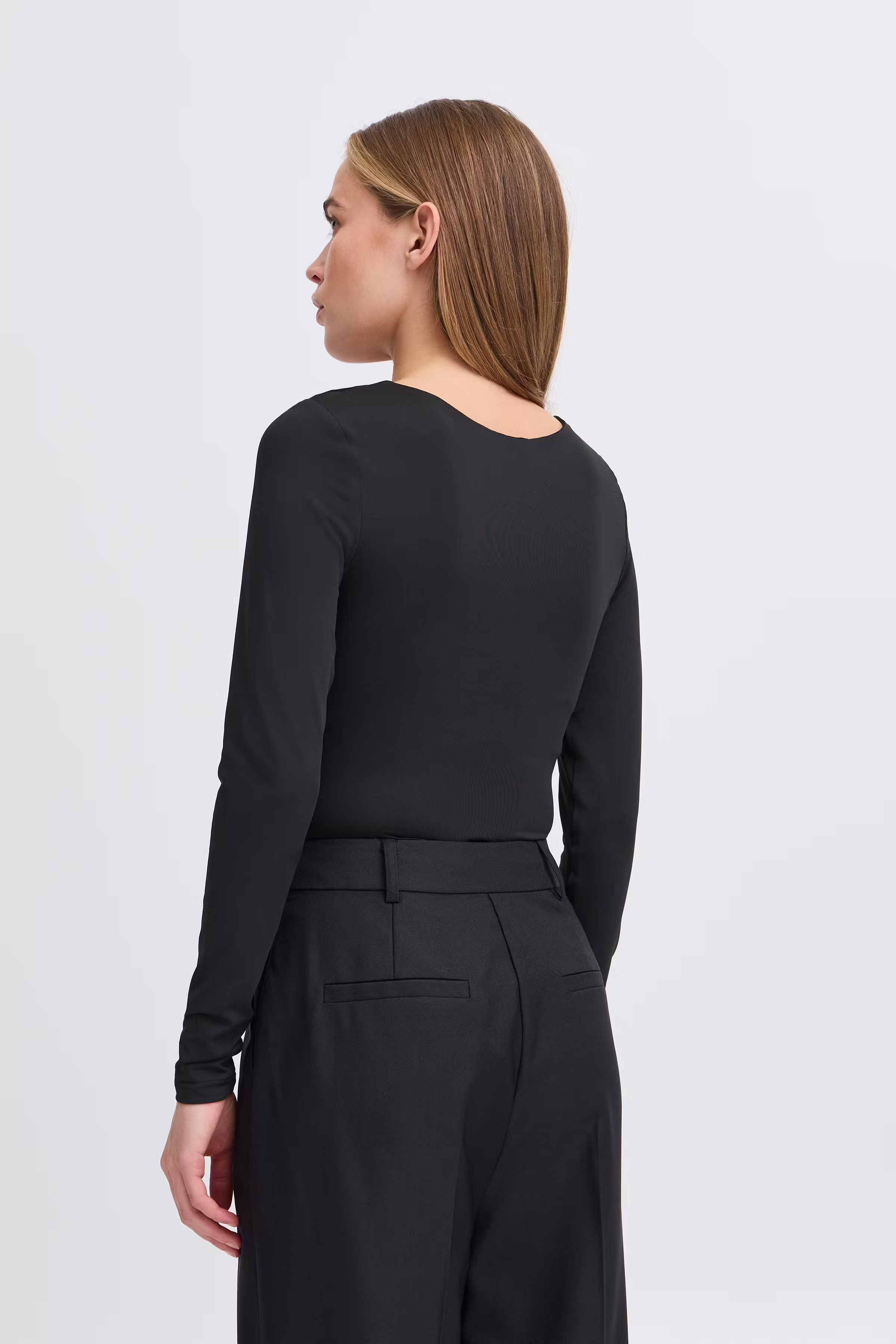 IAGRO Long sleeved T-shirt LOOKBOOK BACK 20122722-194008