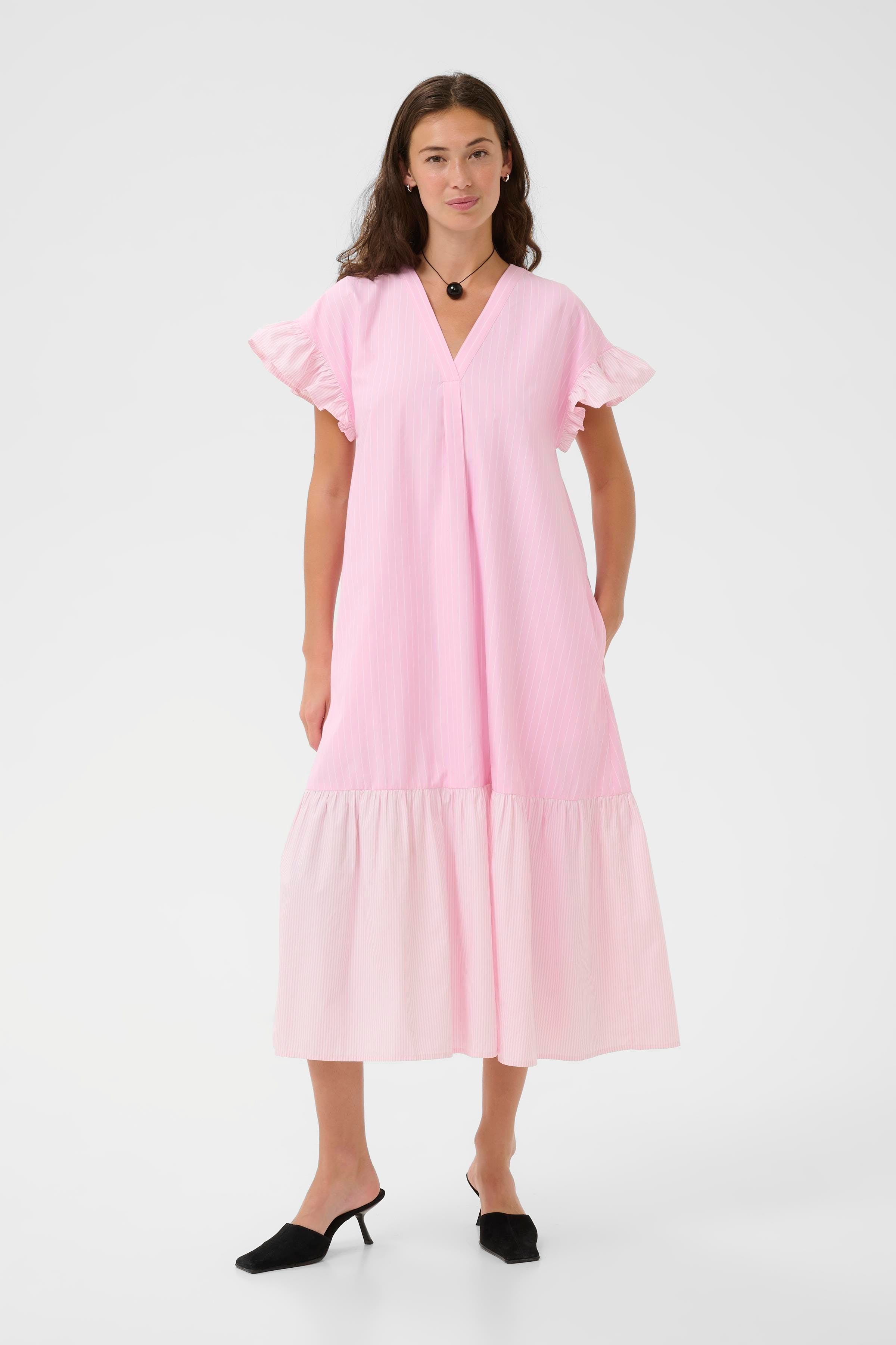 CUcia Dress LOOKBOOK FRONT 50110747-109689