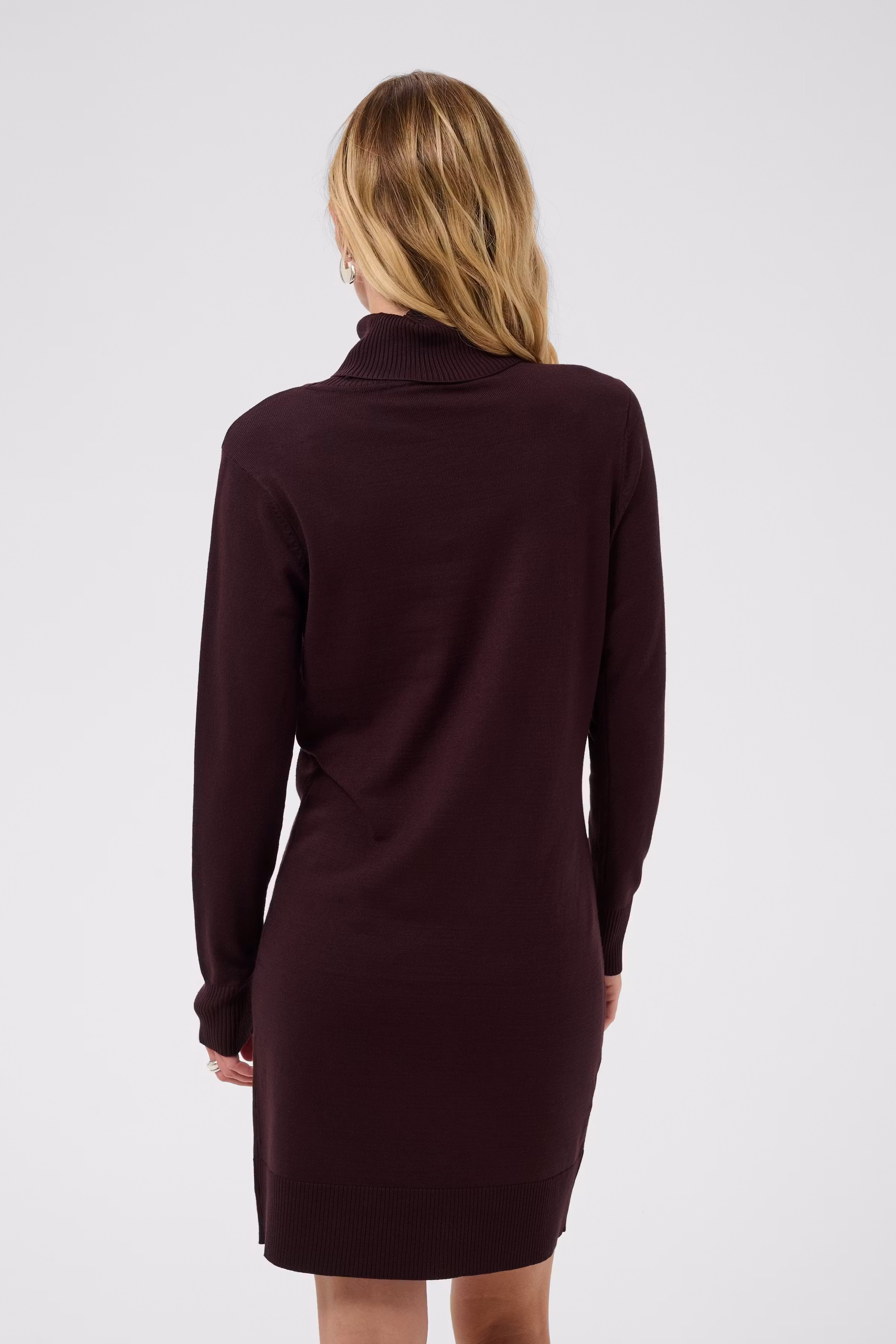 MilaSZ Rollneck Dress LOOKBOOK BACK 30501696-191110