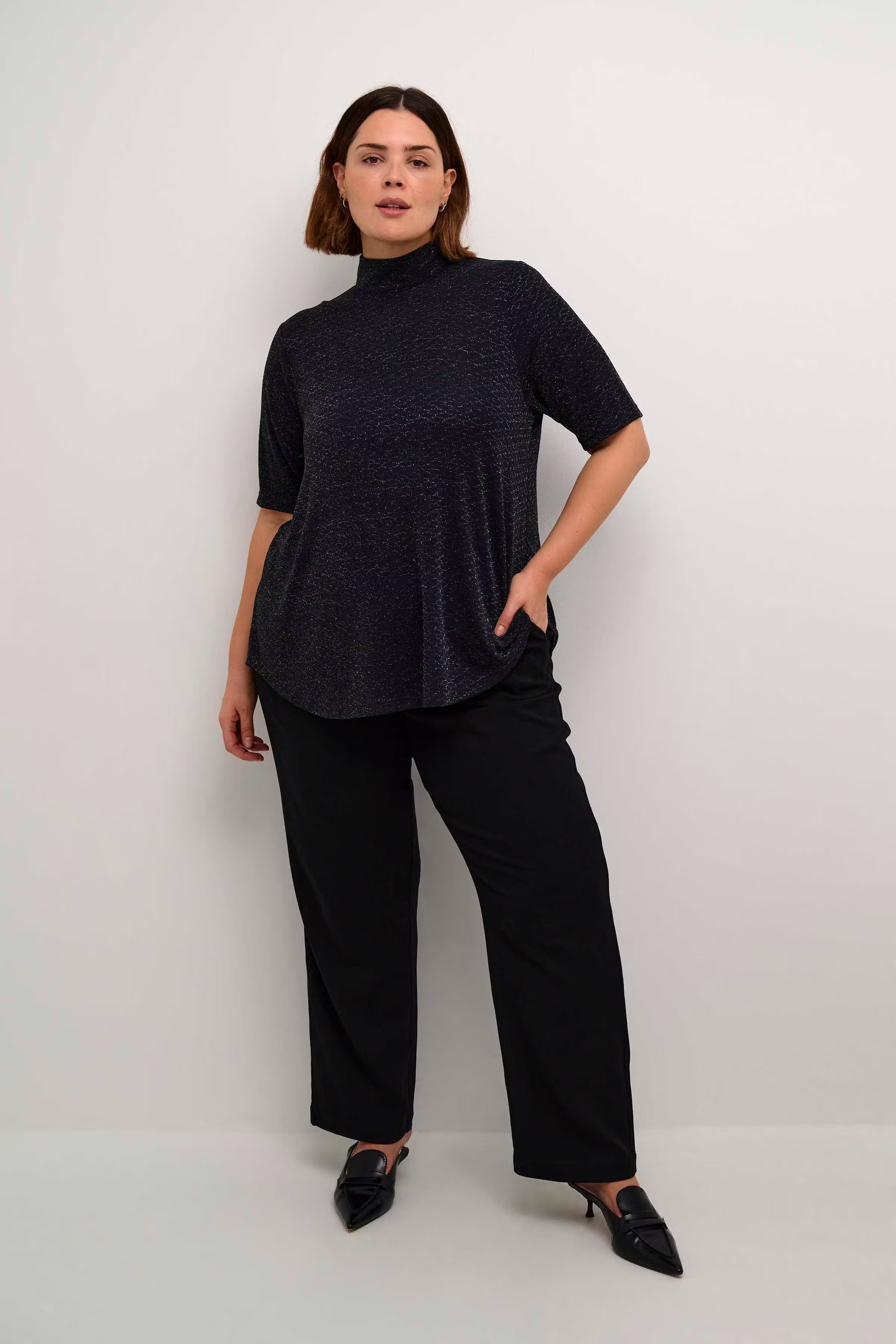 KCellia T-shirt LOOKBOOK FRONT 10582703-106669