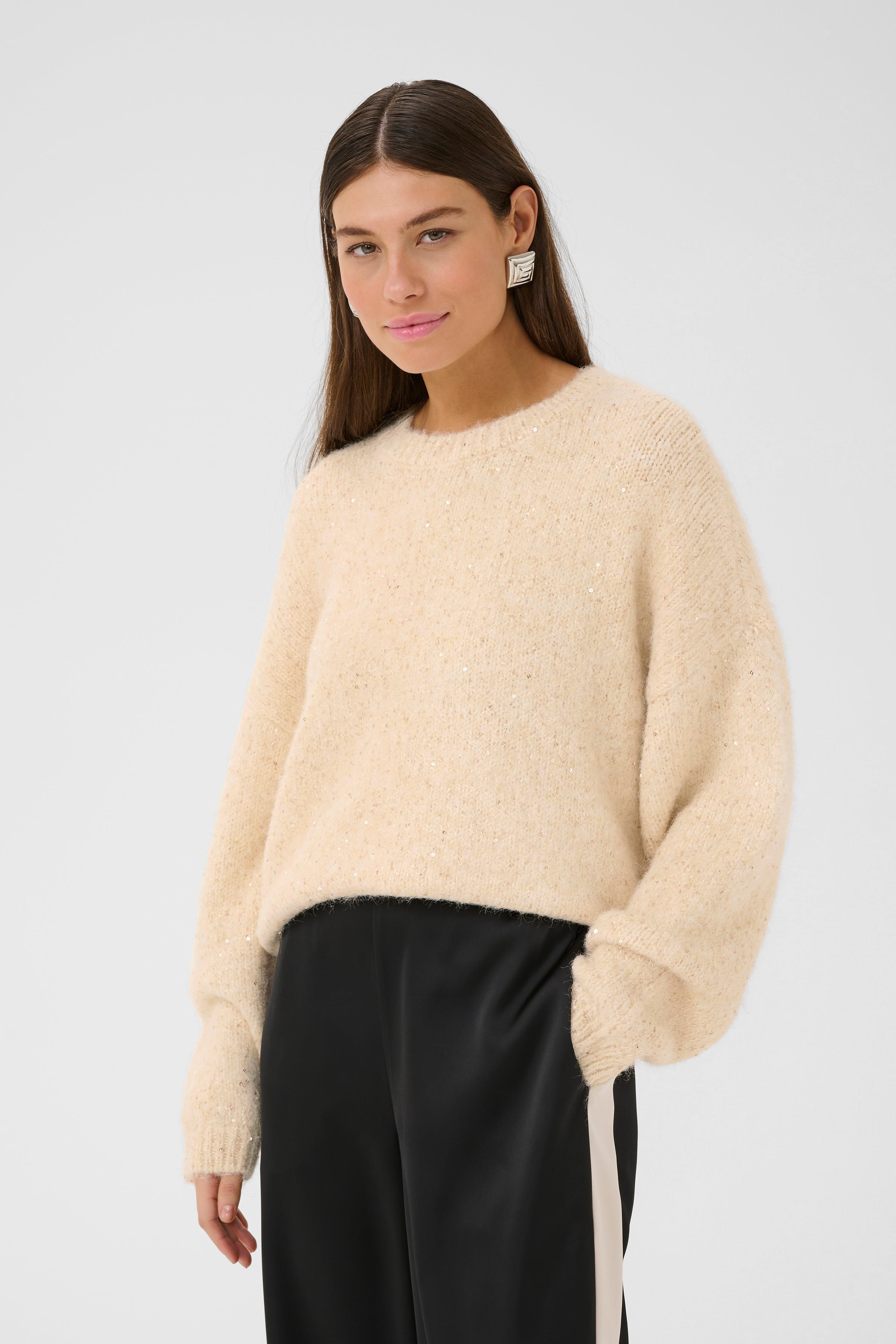 CUpriscilla Pullover LOOKBOOK FRONT 50112477-120304