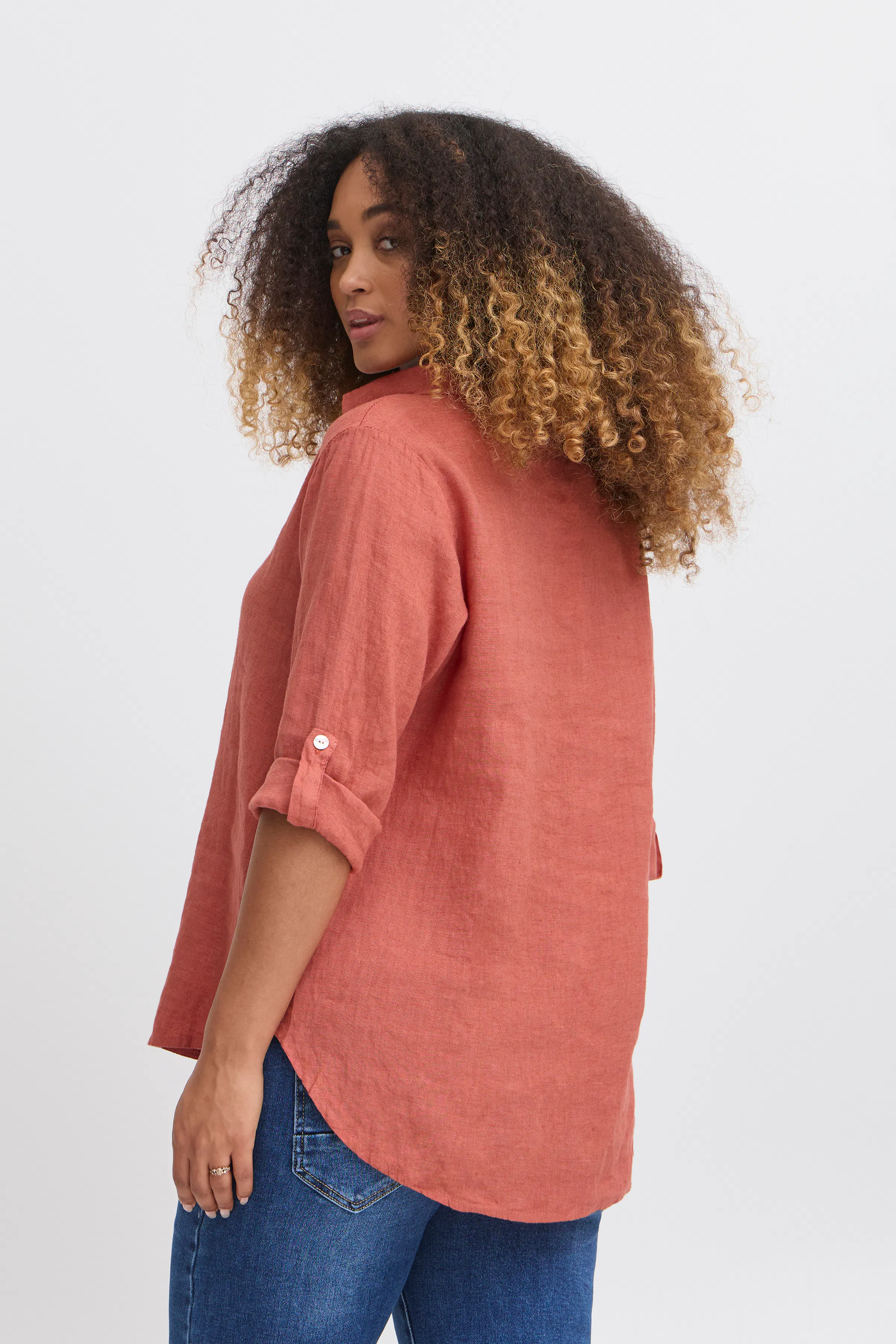 SBFONTANELLE Bluse LOOKBOOK BACK 22100888-181443