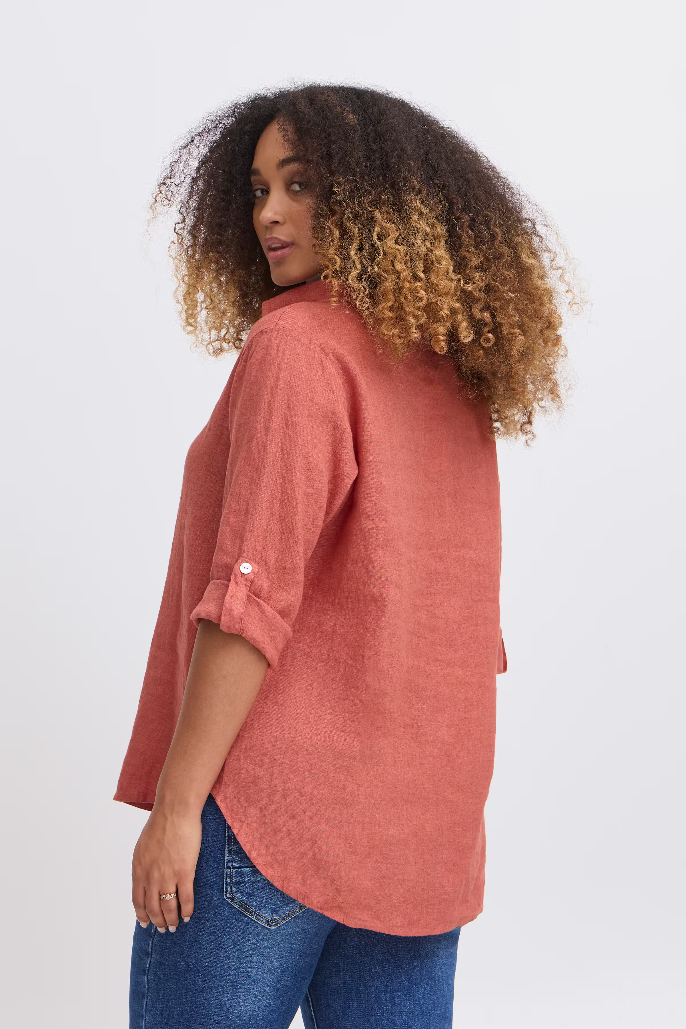SBFONTANELLE Bluse LOOKBOOK BACK 22100888-181443