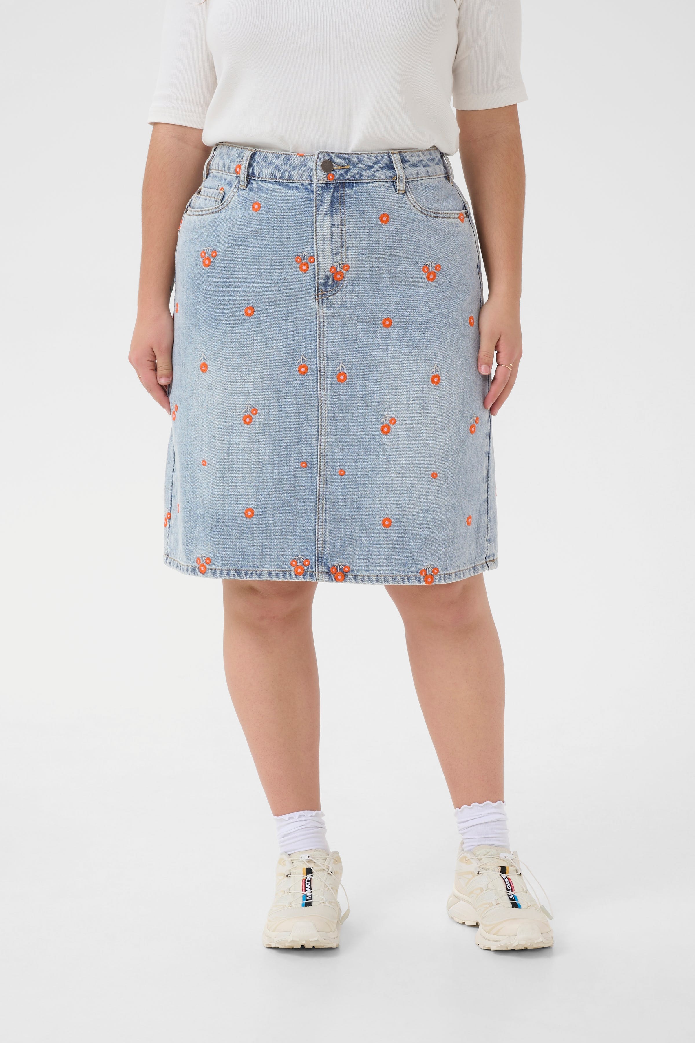 KCbetty Rock LOOKBOOK FRONT 10583267-107727