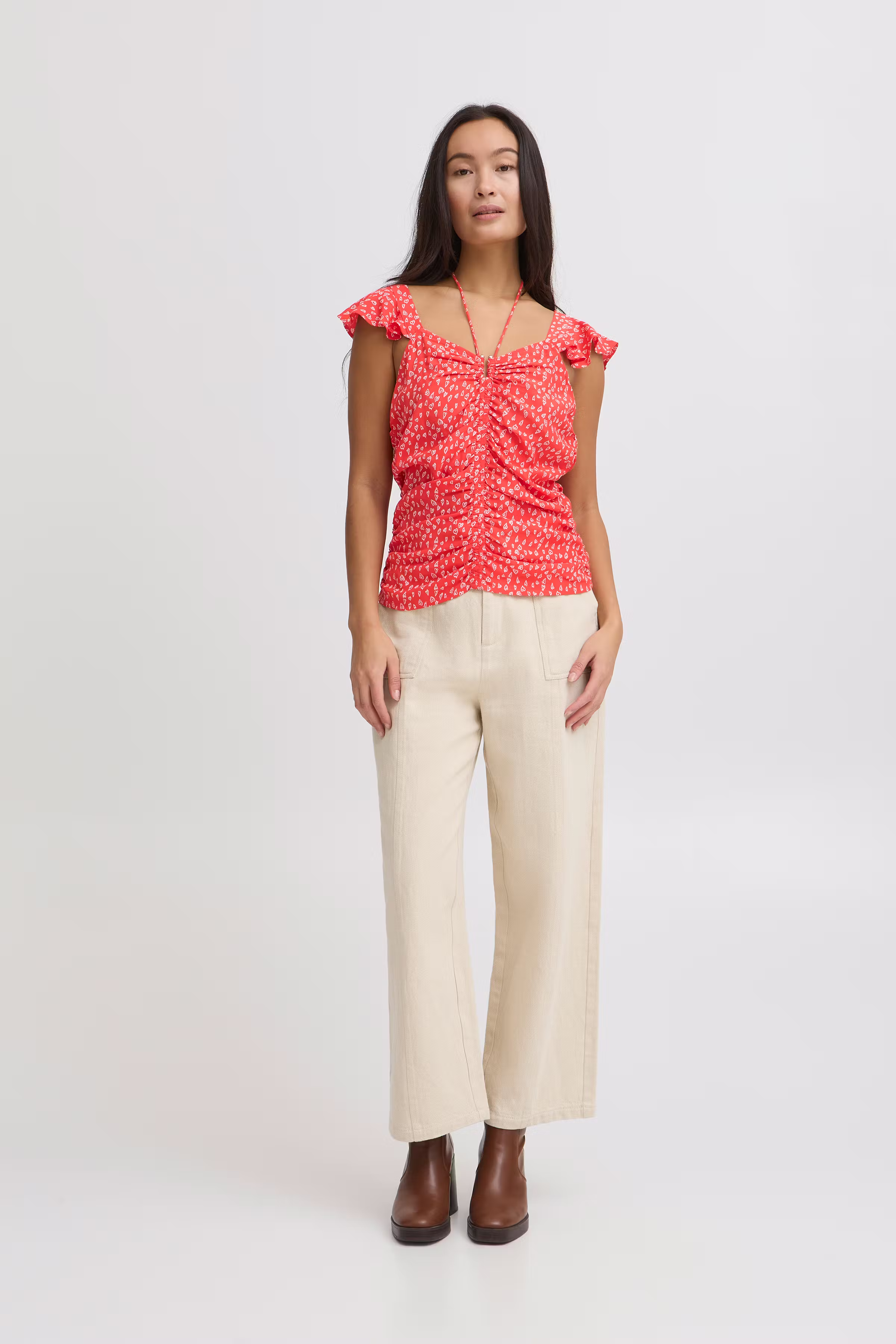 IRYRSA Kortermet bluse LOOKBOOK FRONT 20122861-171654