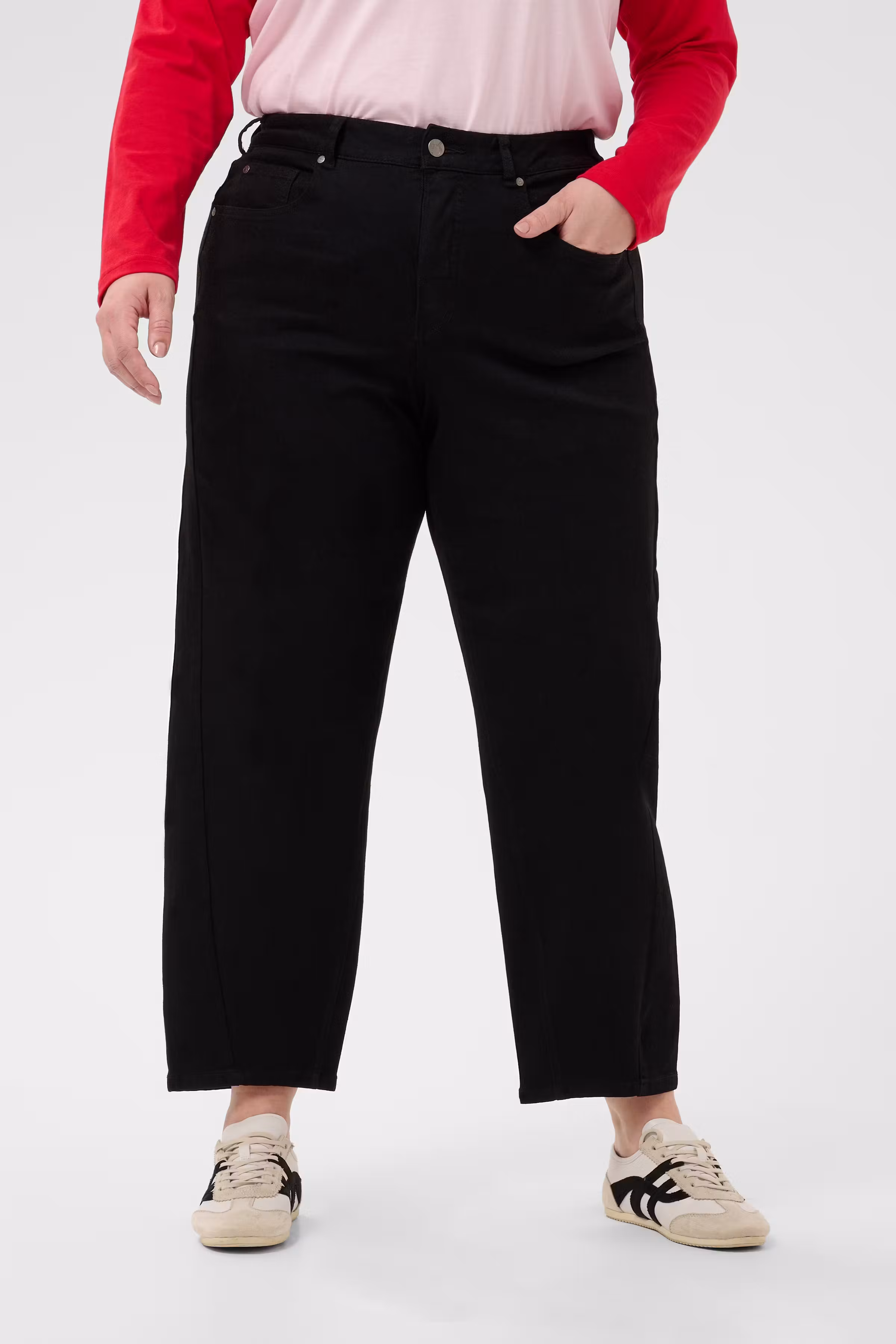 KCandrya Jeans LOOKBOOK FRONT 10584653-100121