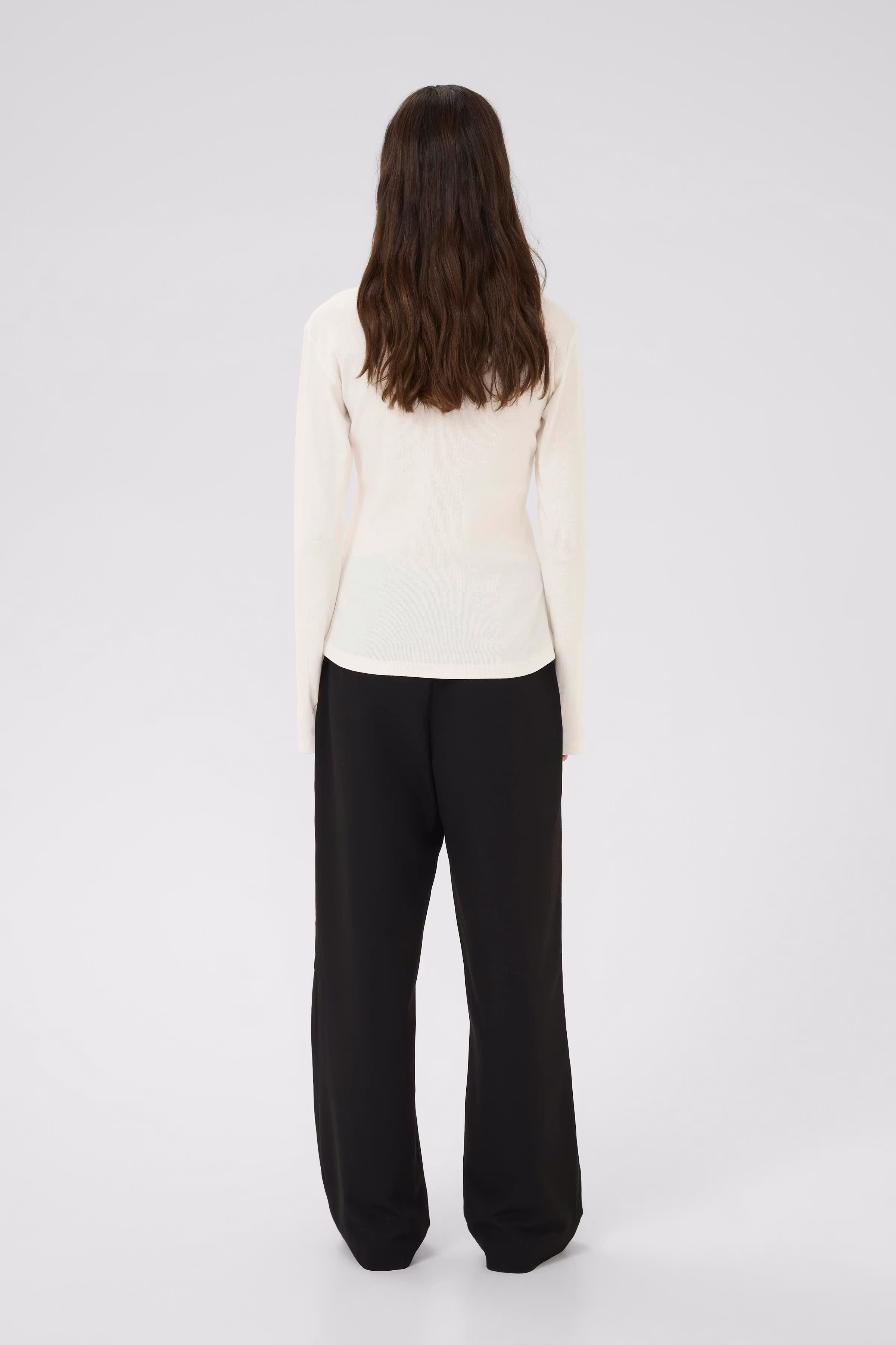 KBDafne Cardigan LOOKBOOK BACK 10105801-110103