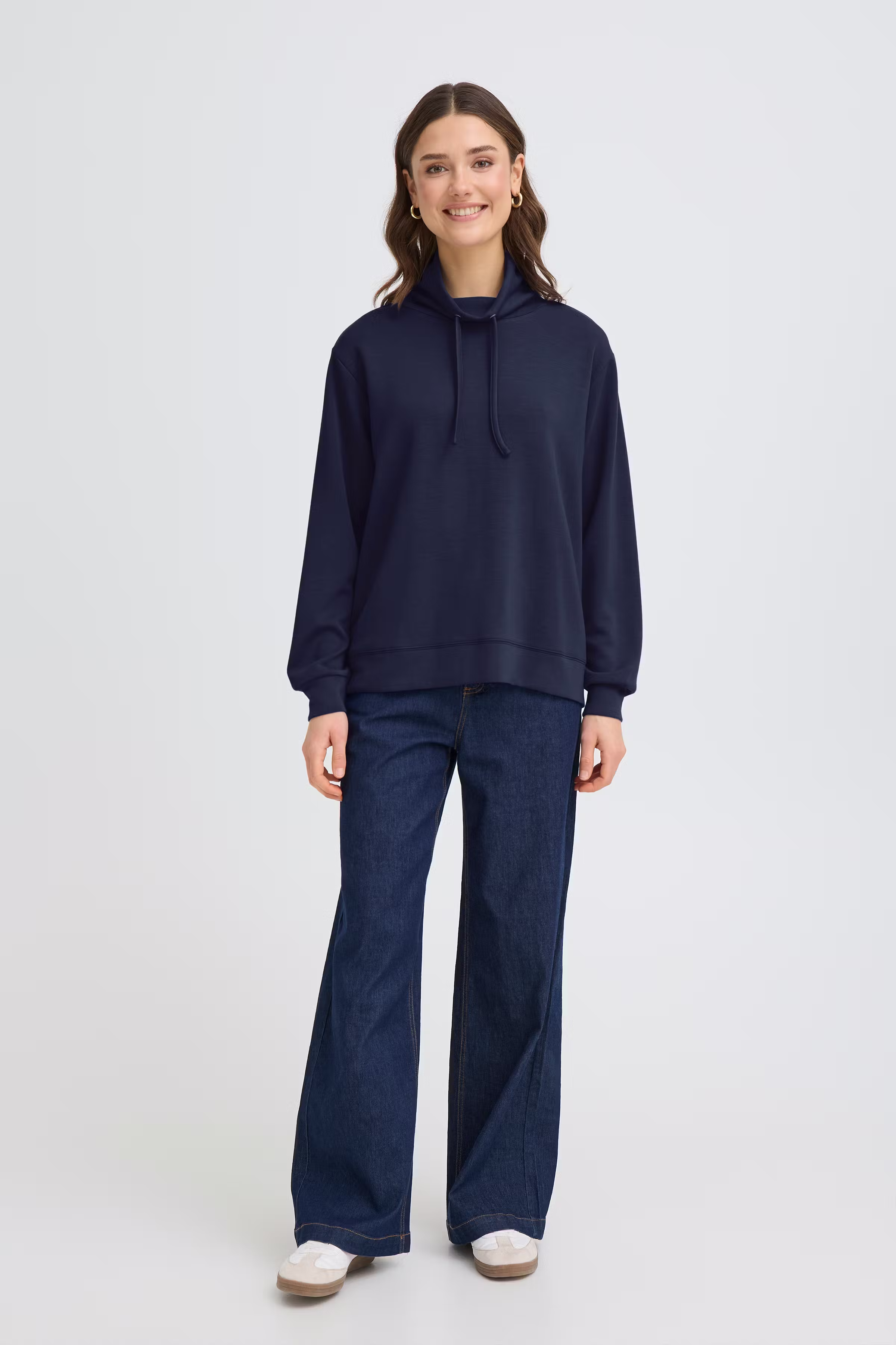 FRAURORA Sweatshirt LOOKBOOK FRONT 20615947-193923