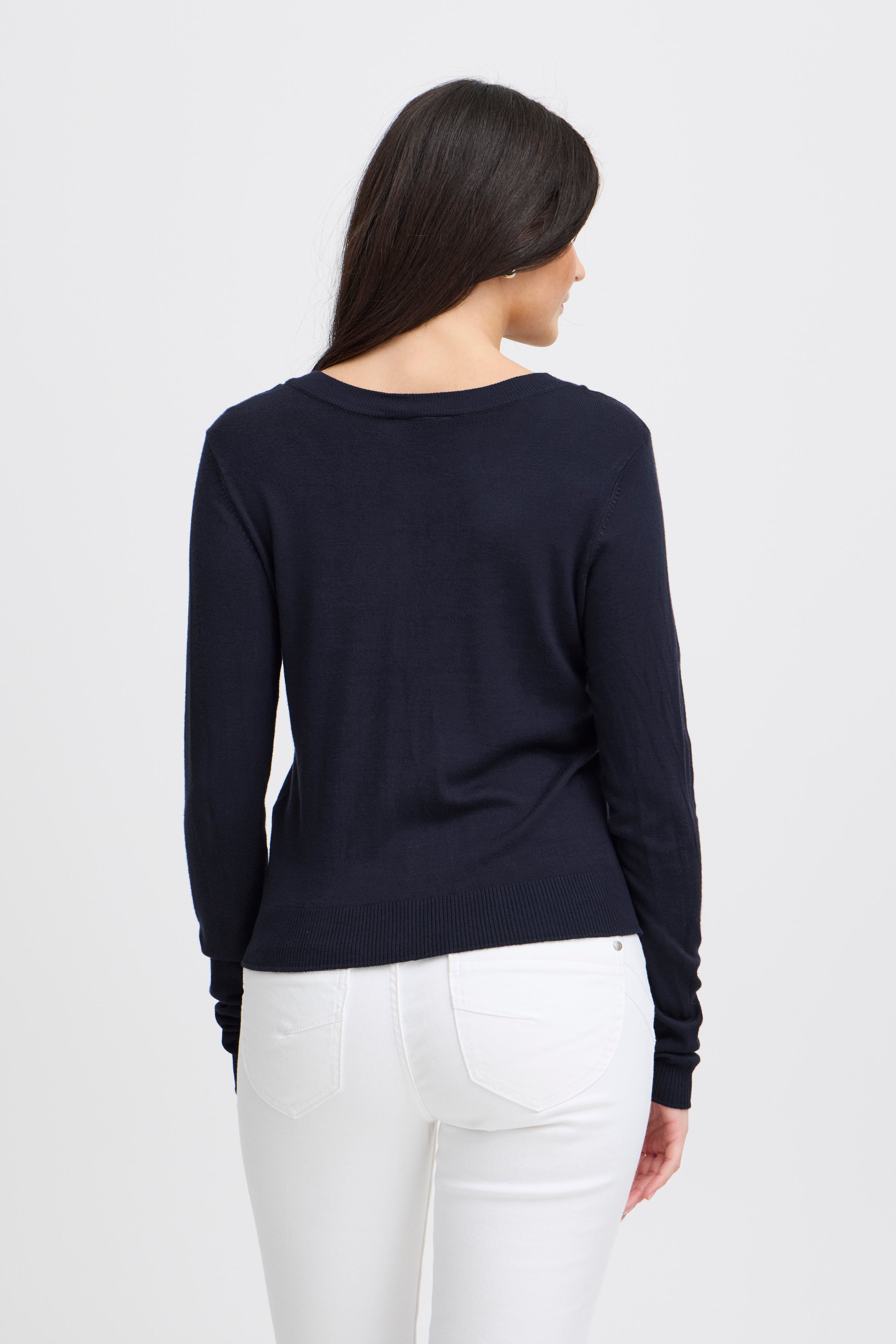 ZUVICFR STRICKJACKE LOOKBOOK BACK 20600437-60468