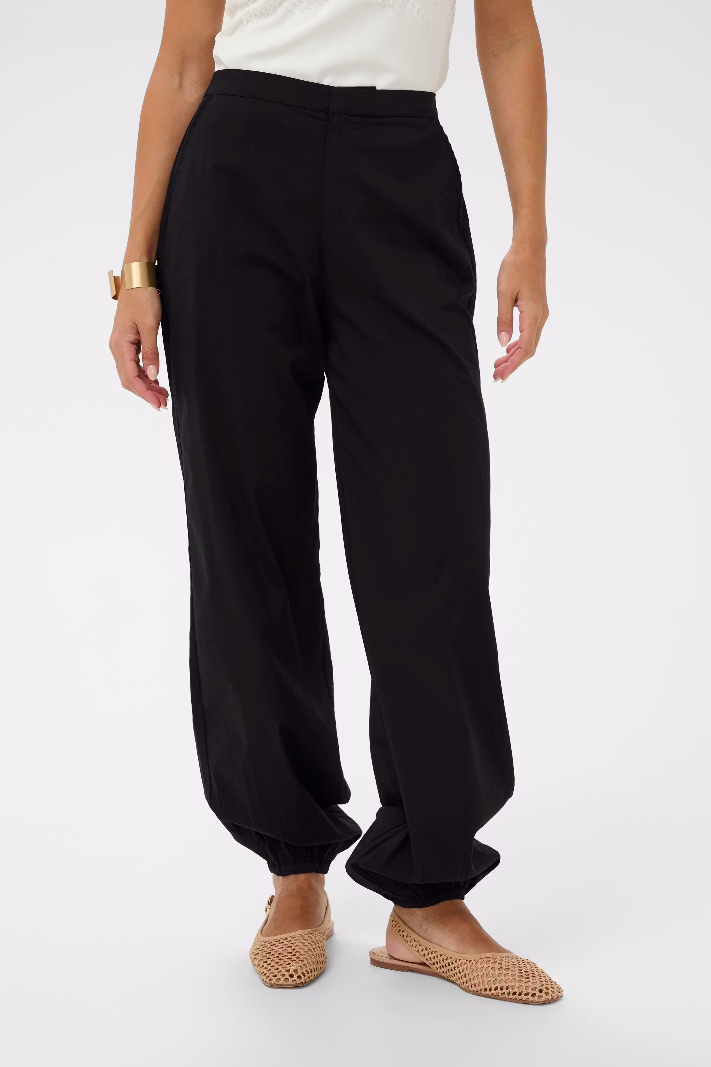 CRSilje Trousers LOOKBOOK FRONT 10614907-100120