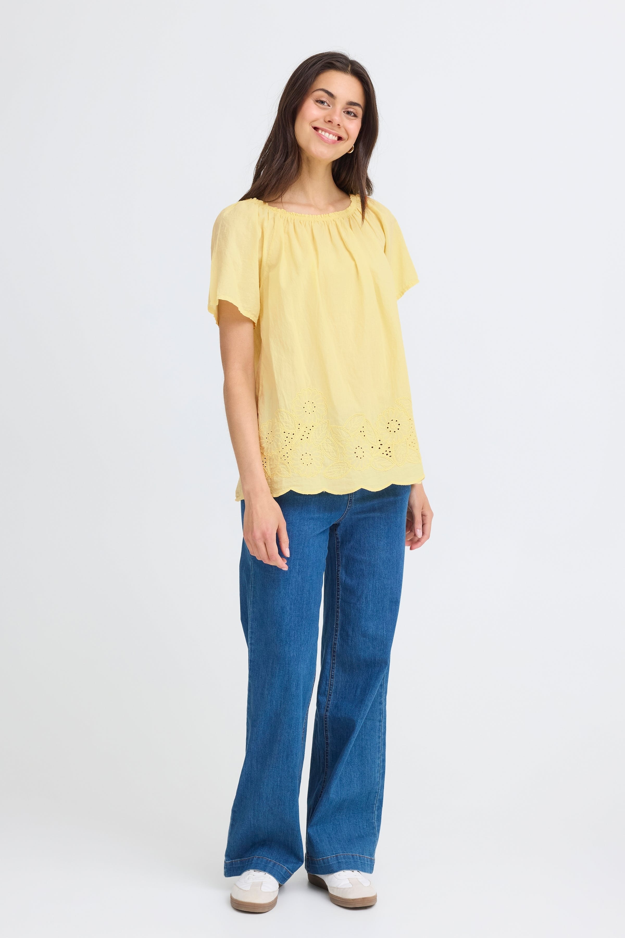FRALBERTA Top LOOKBOOK FRONT 20616379-110620