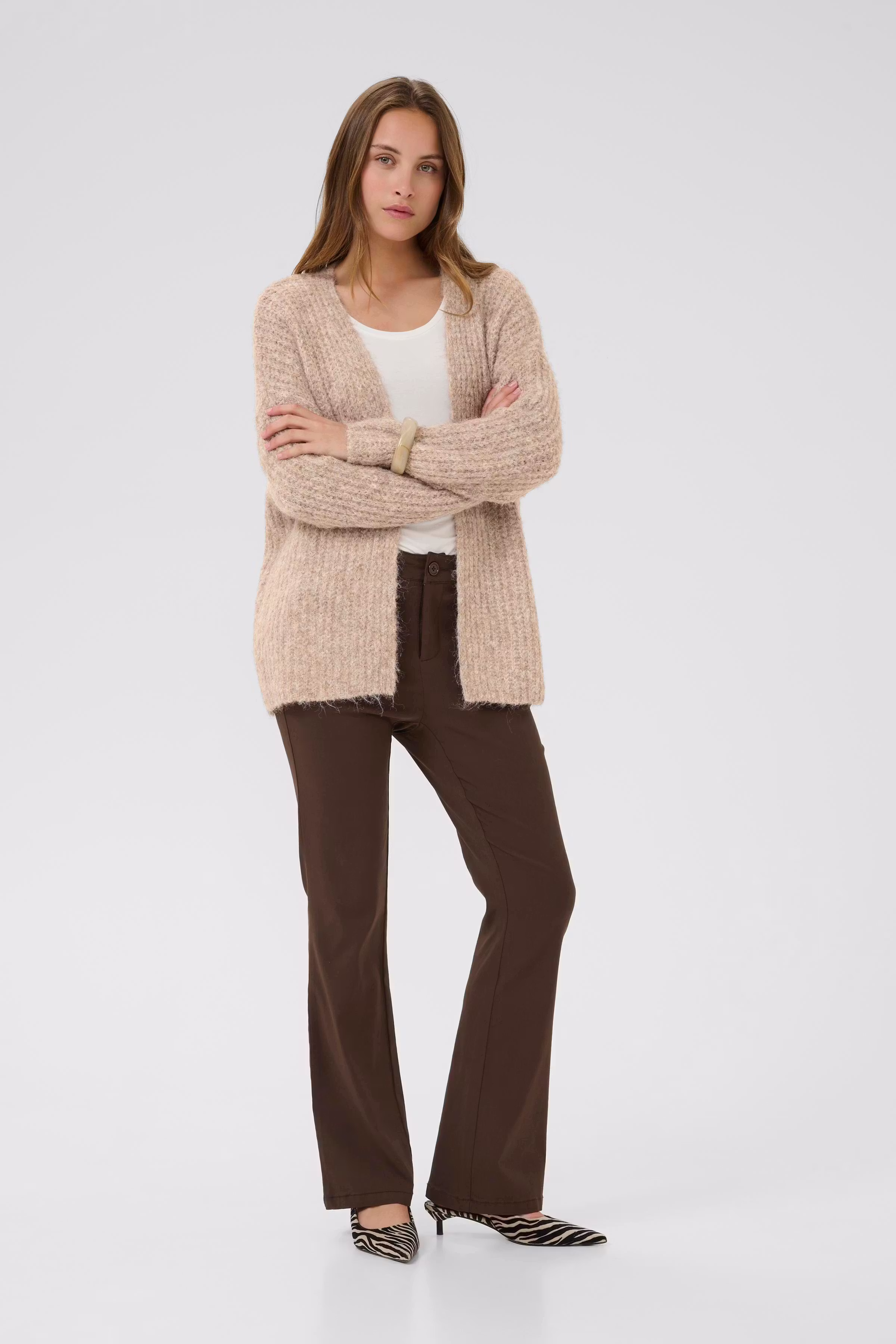 CUbrava Cardigan LOOKBOOK FRONT 50109920-1612121