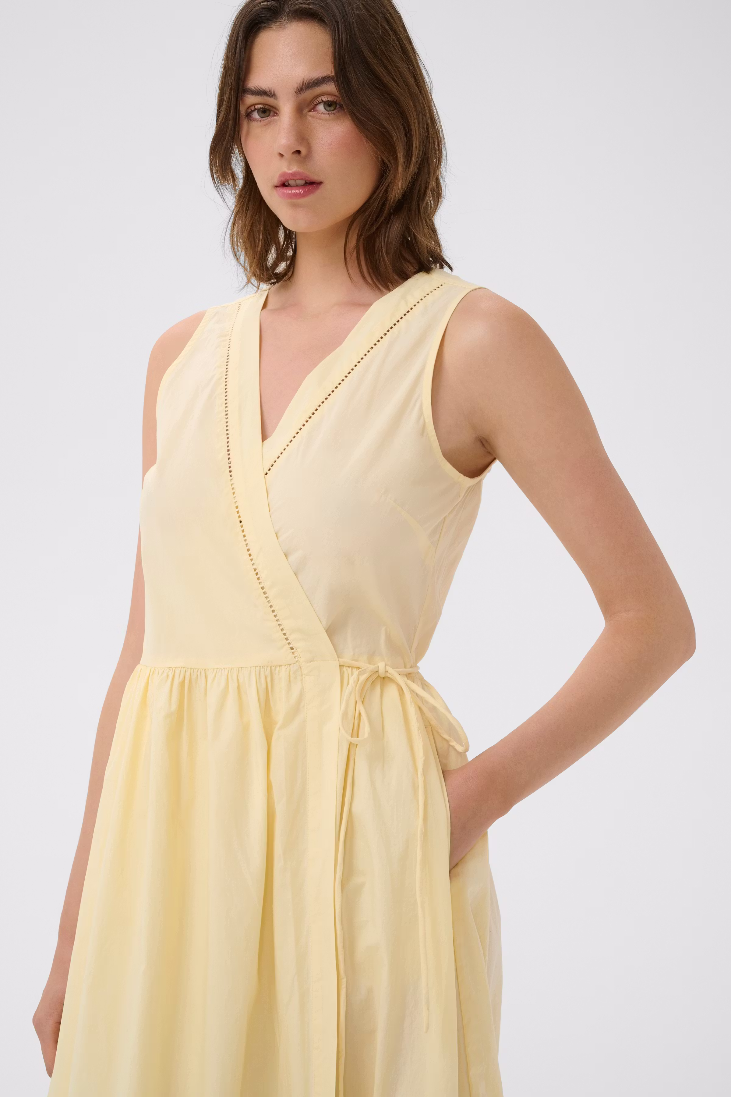 DaffodilIW Kleid LOOKBOOK DETAIL 30111263-110619