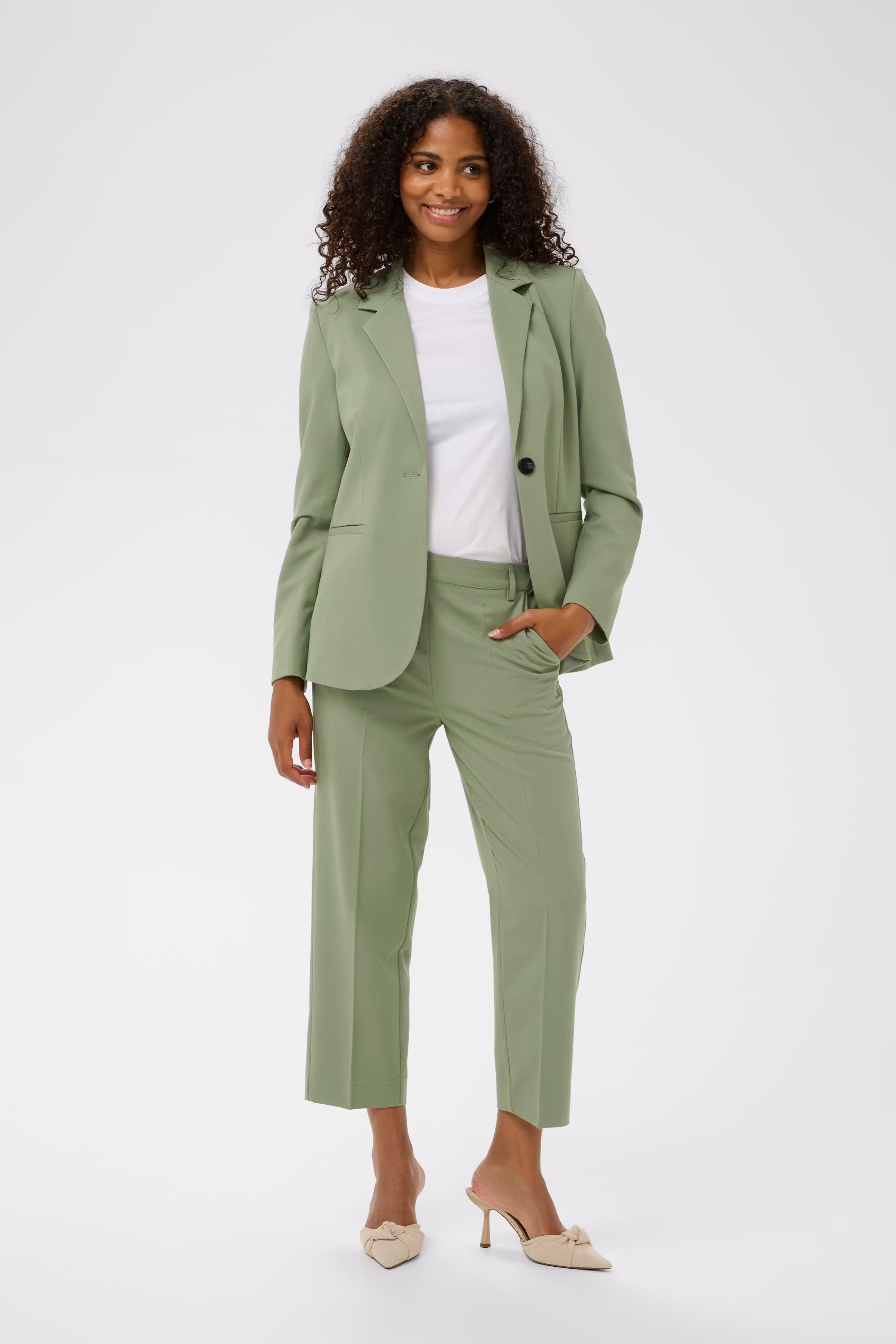 KAsakura Bukser LOOKBOOK FRONT 10506127-176212