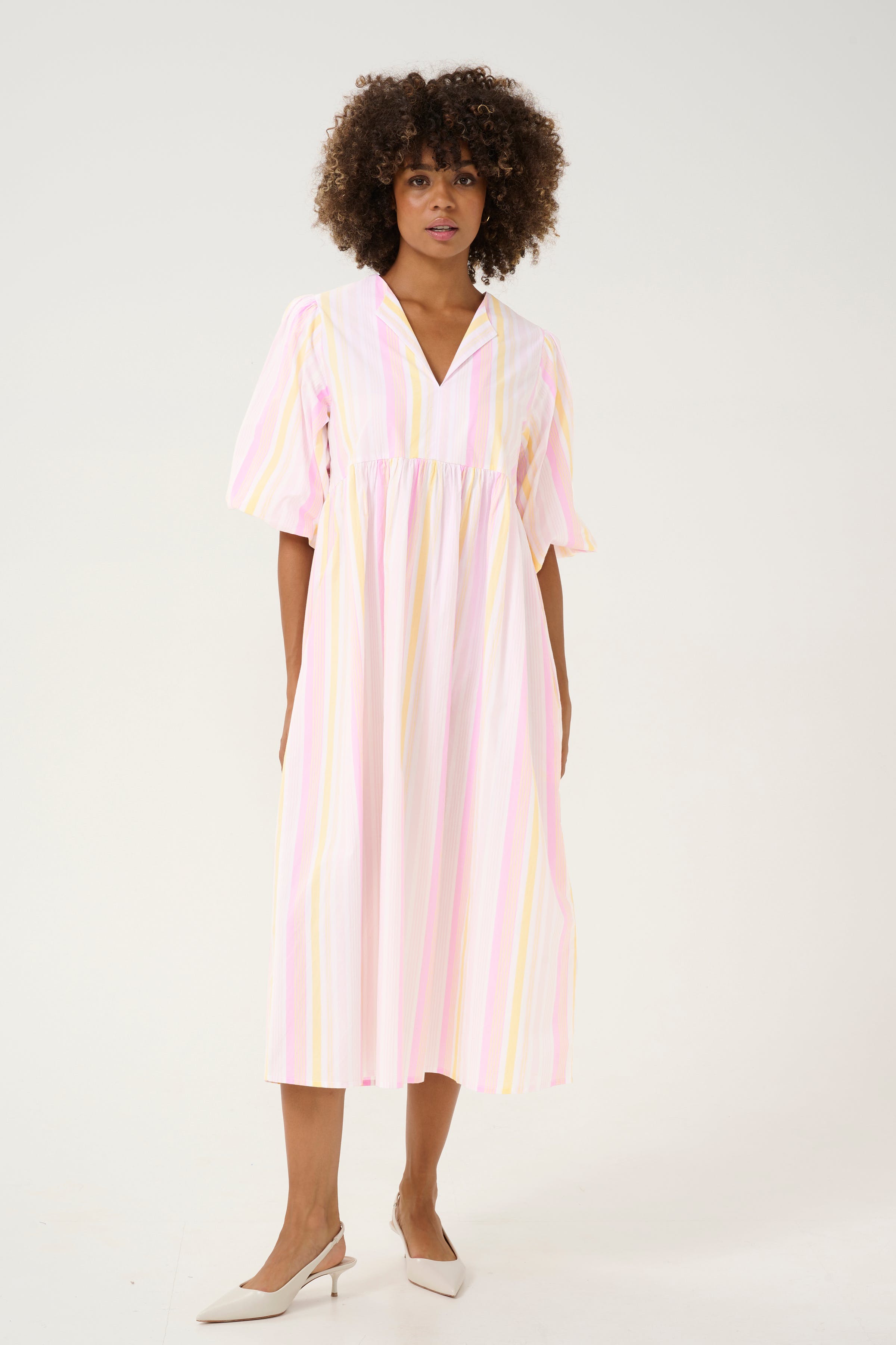 CUbeha Dress LOOKBOOK FRONT 50111636-107343