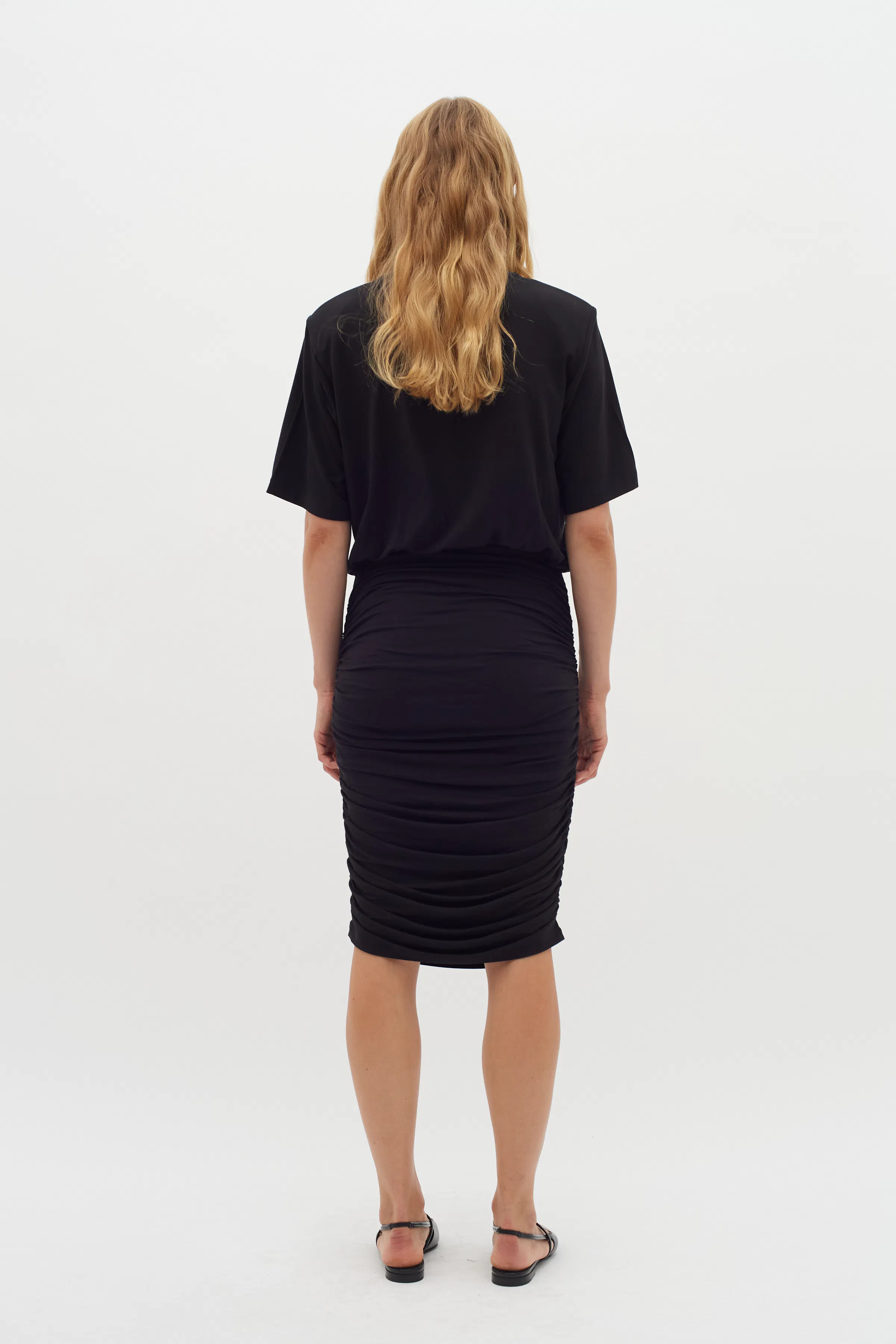 LetitsiaIW Kjole LOOKBOOK BACK 30109539-194008