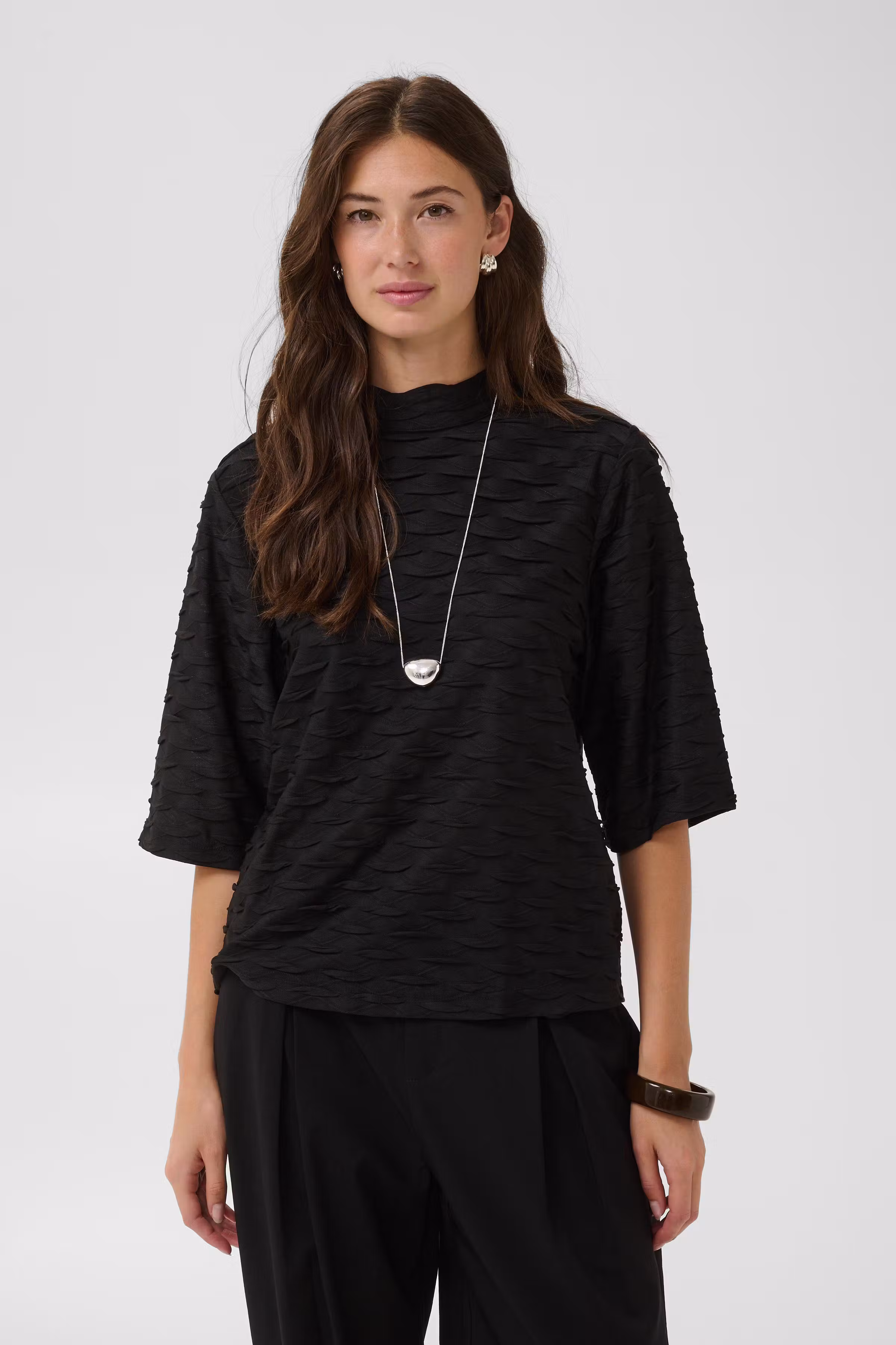 CUCATRIN T-shirt LOOKBOOK FRONT 50114053-900014098