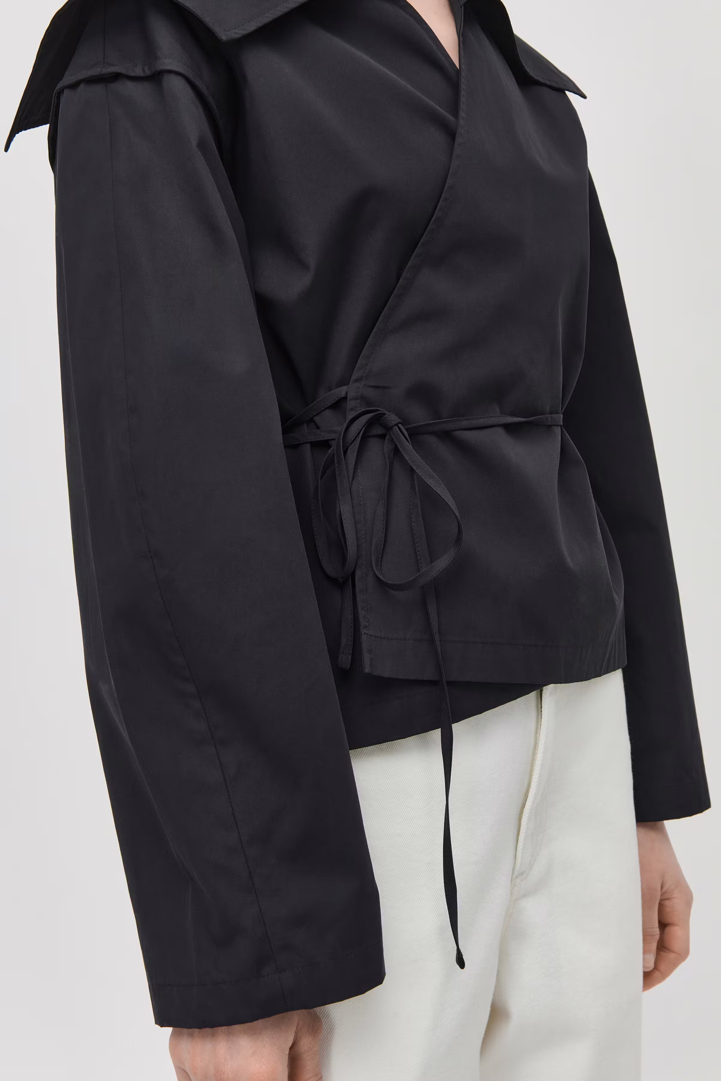 EDWINA Blouse LOOKBOOK DETAIL 30600579-BK999