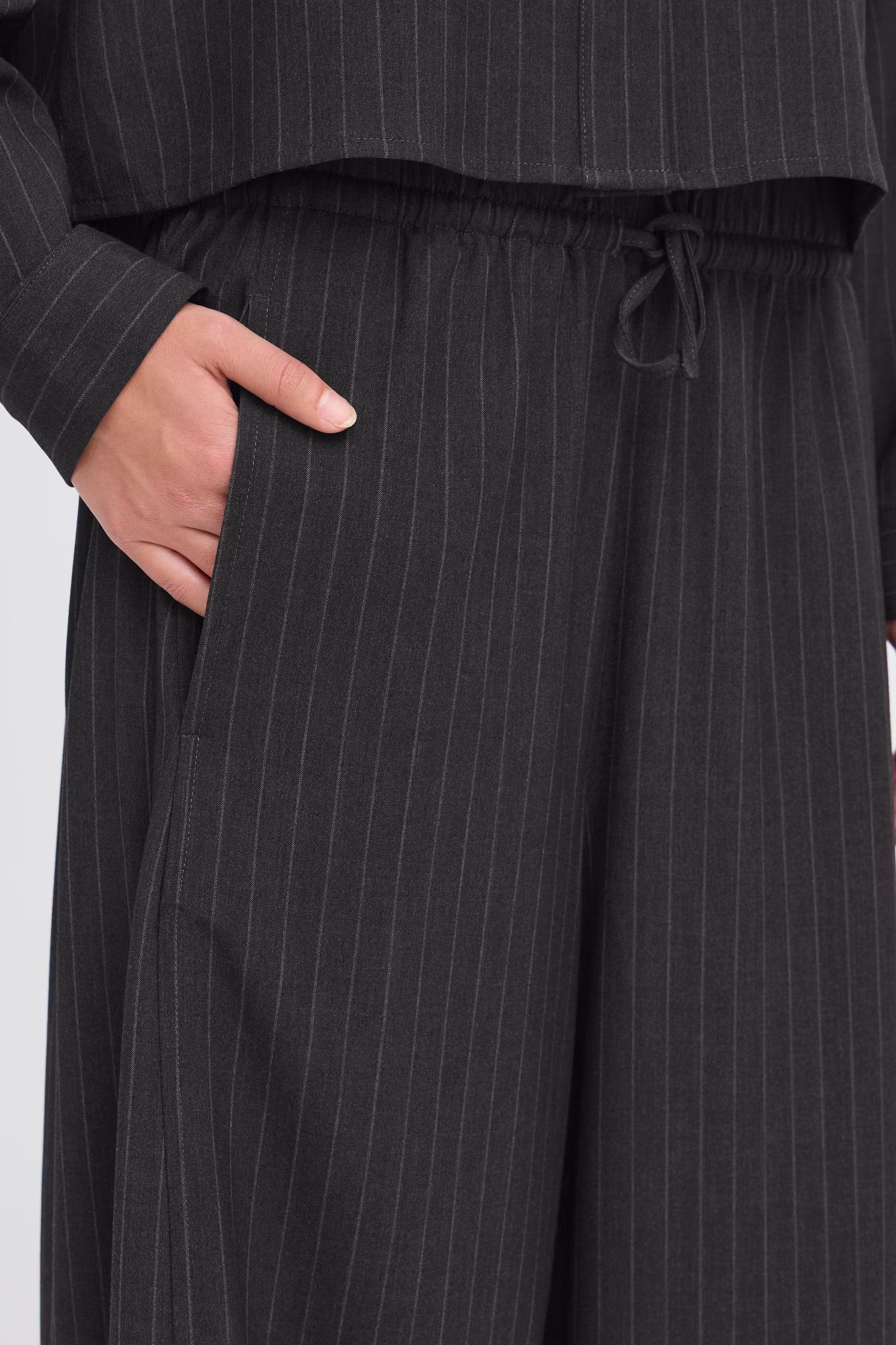 IXTRINE Casual LOOKBOOK DETAIL 20123490-190203