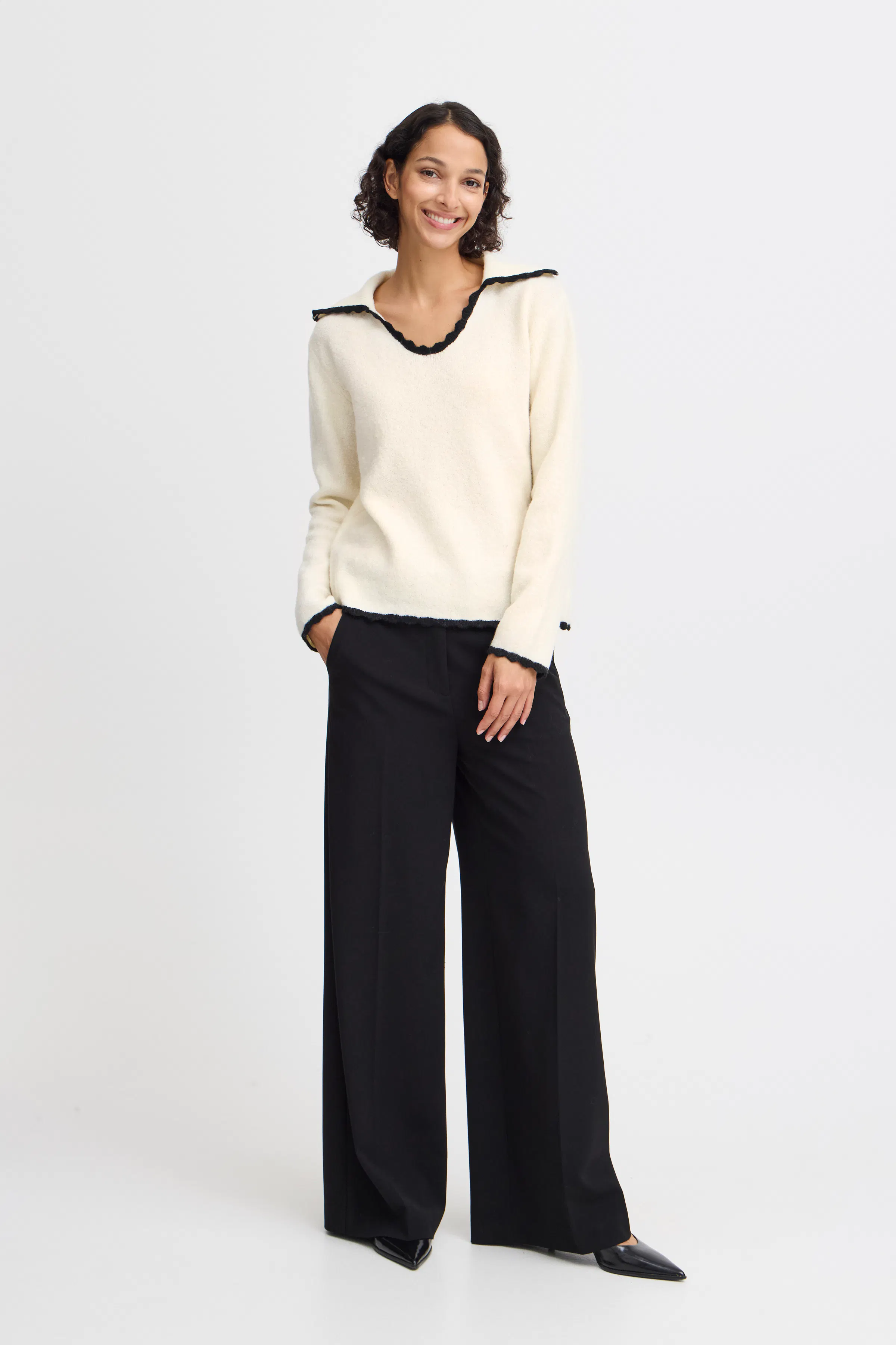 BYNINNA Pullover LOOKBOOK FRONT 20815682-200779