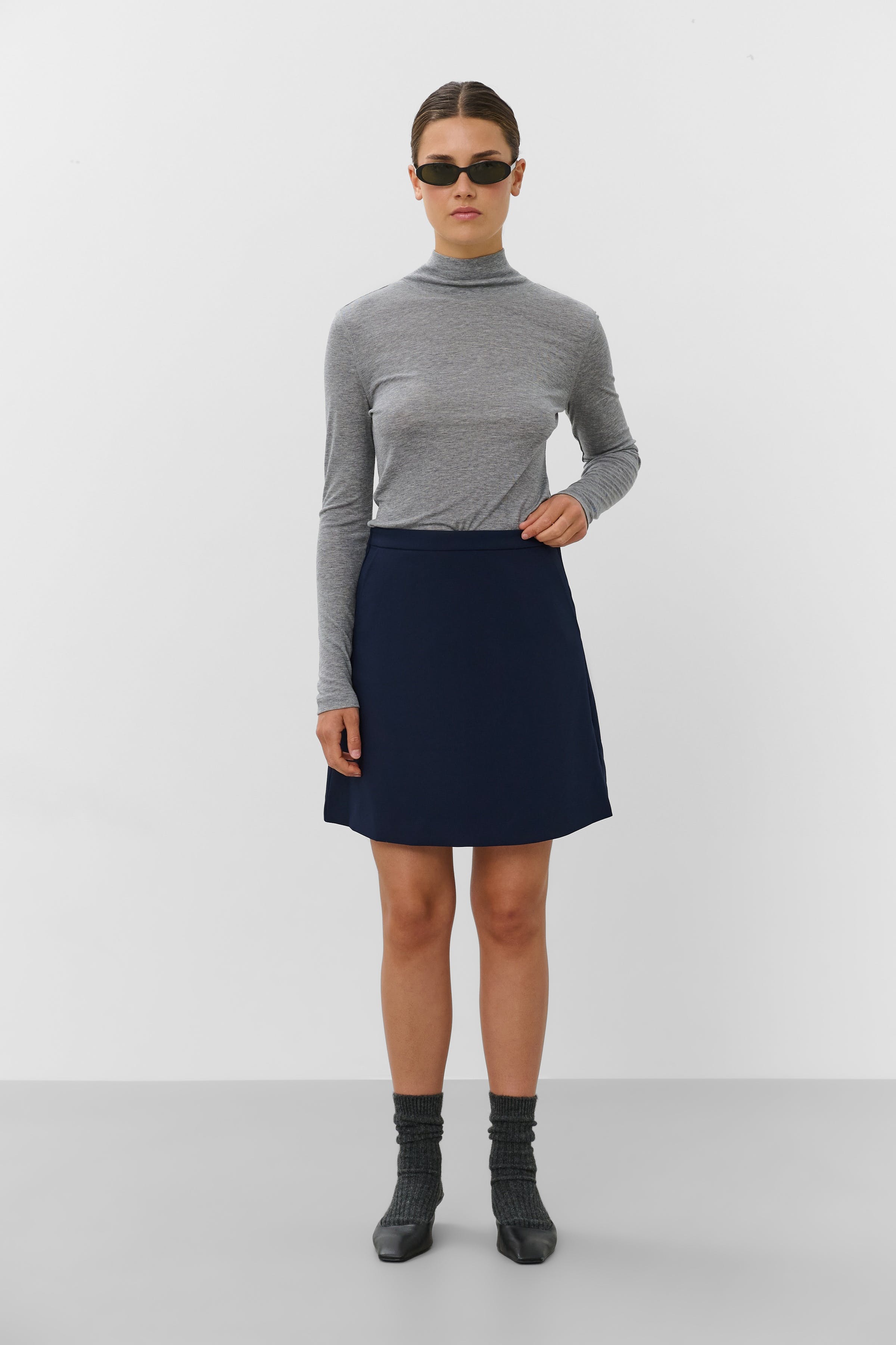 SLCorinne Rok LOOKBOOK FRONT 30407280-193924
