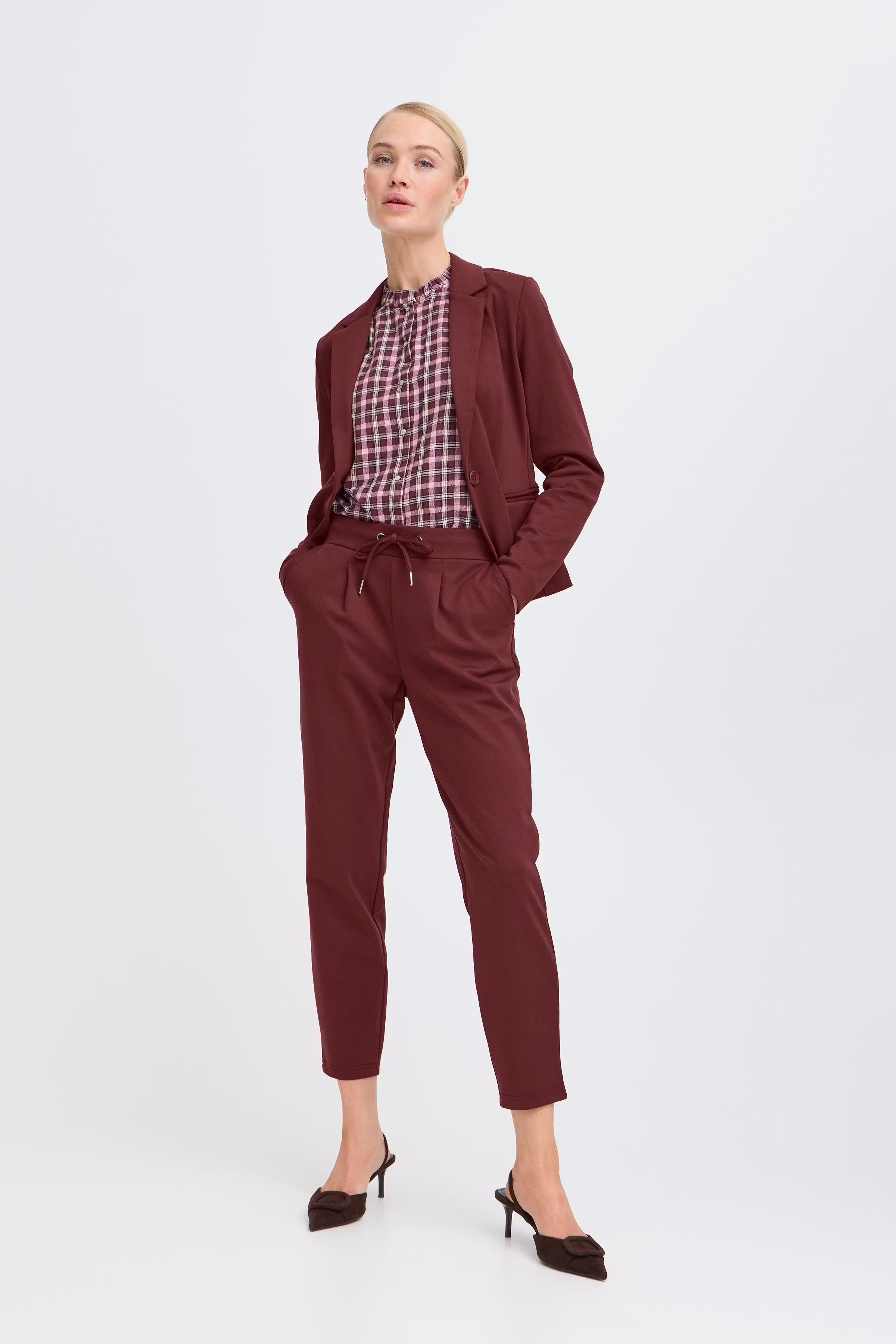 BYRizetta Bukser LOOKBOOK FRONT 20803903-191627