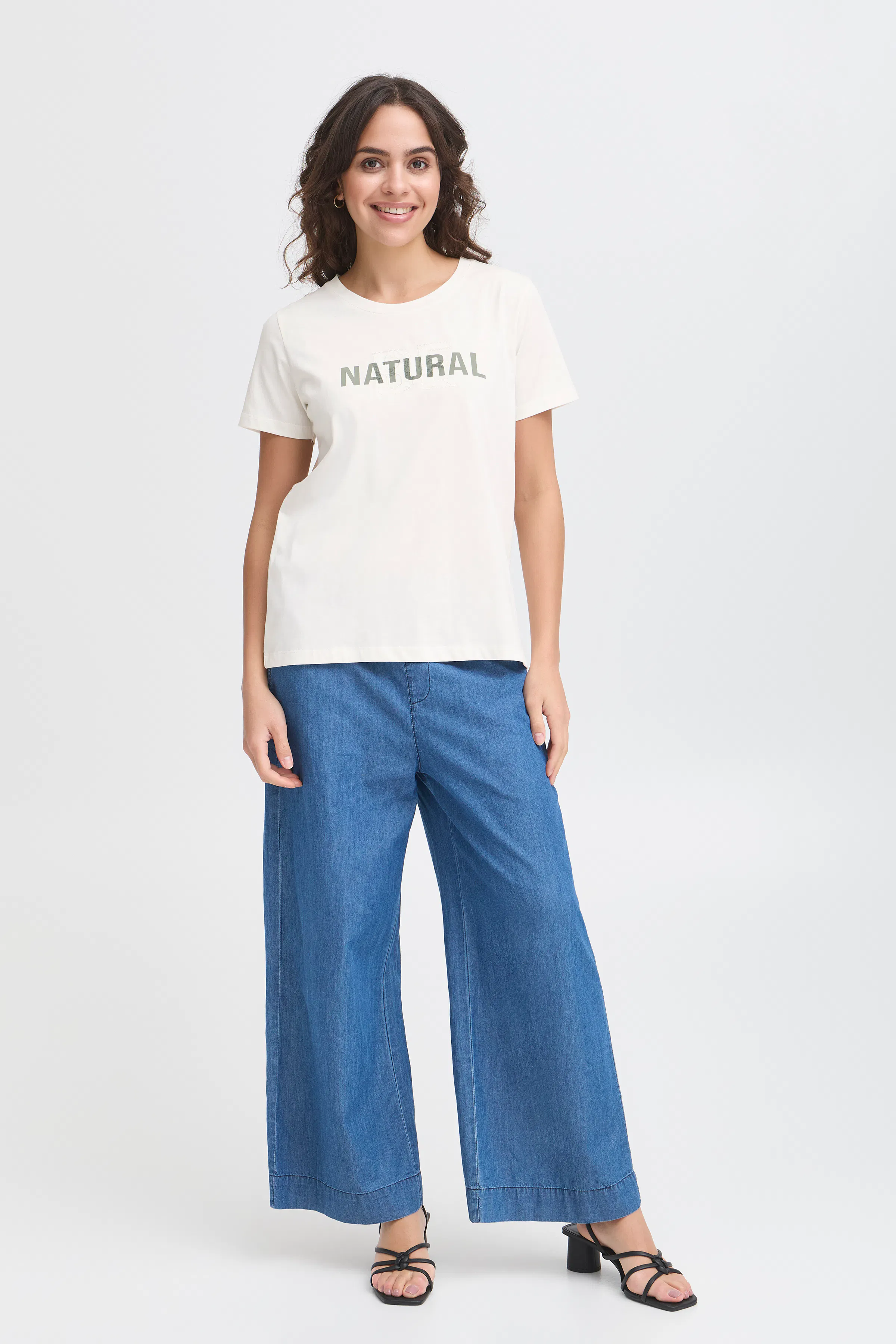 FRVIAS T-shirt LOOKBOOK FRONT 20615833-204421